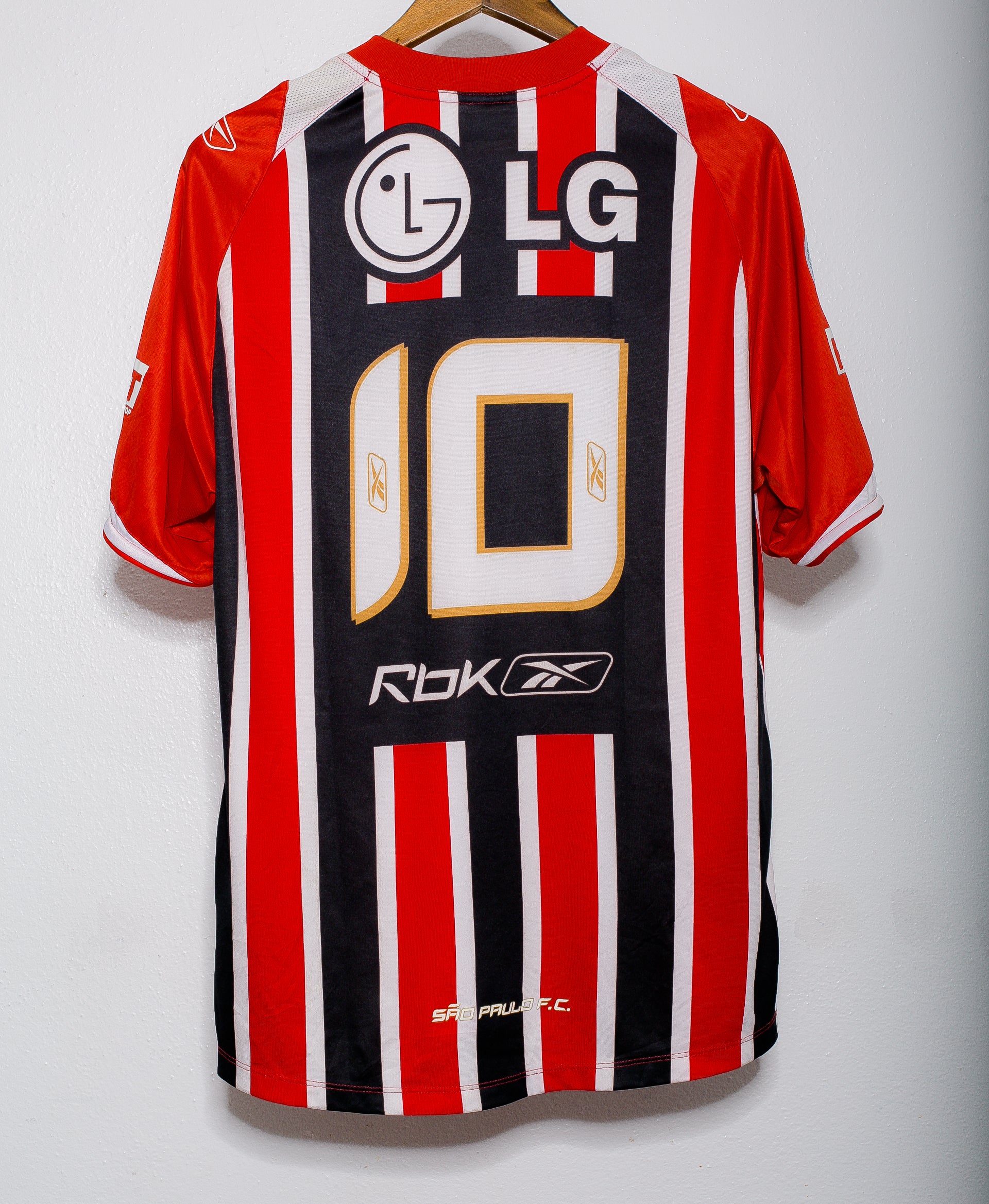 2006 Sao Paulo Home #10 Soccer Jersey (Large) - Authentic Vintage Football Shirt for Fans & Collectors - Perfect for Matches, Gifts & Sports Memorabilia