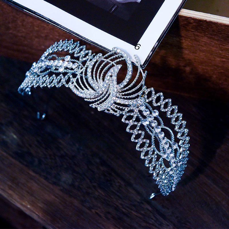 Sparkling Rhinestone Wedding Hairband for Brides - Elegant Crystal Headpiece for Bridal Party, Prom, and Special Occasions