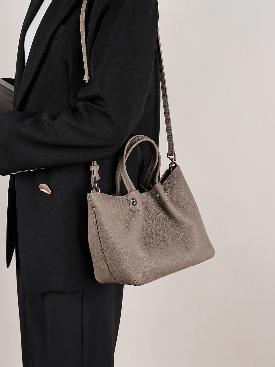 Premium Genuine Leather Carryall Tote Bag for Women & Men - Stylish & Durable Travel, Work & Everyday Use