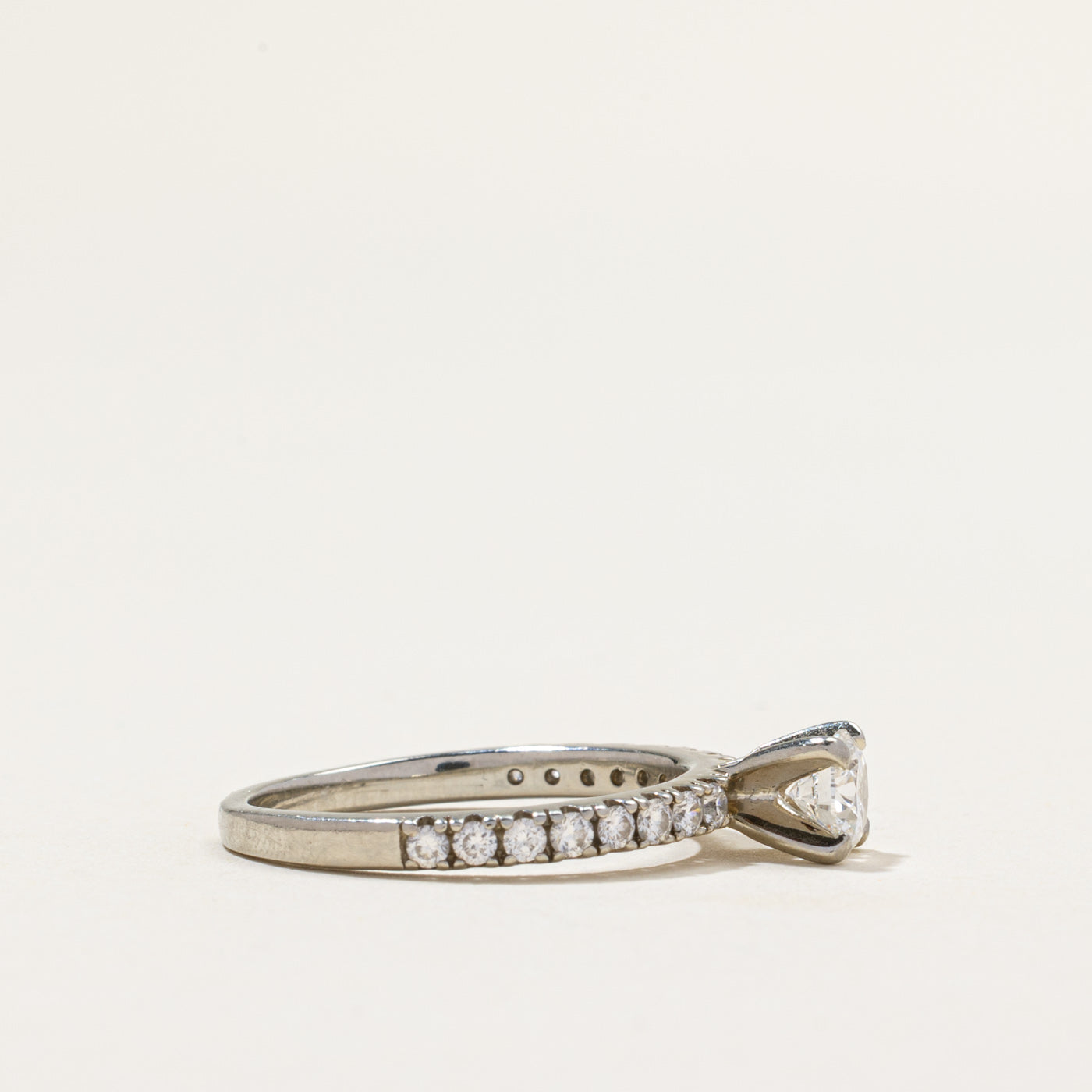 19K Gold Diamond Engagement Ring for Women - 0.78 Carat Total Weight (CTW) - Size 6.25 - Perfect for Proposals, Anniversaries & Special Occasions