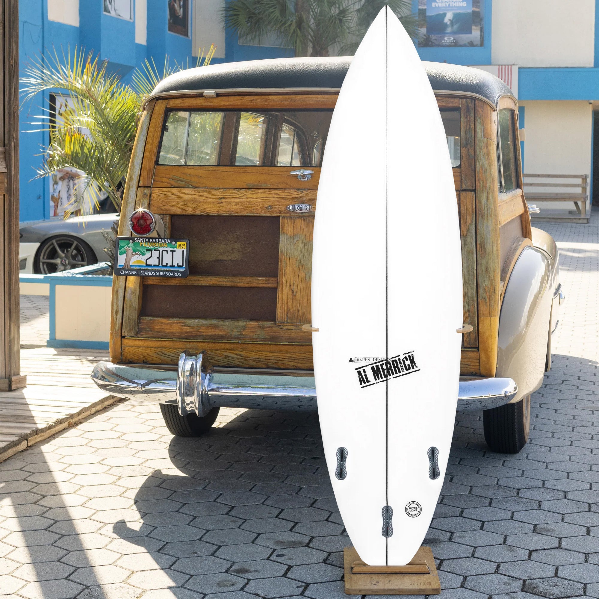Channel Islands CI 2.Pro Squash 6'2 Surfboard with FCS II Fin System - Perfect for High-Performance Surfing and Wave Riding