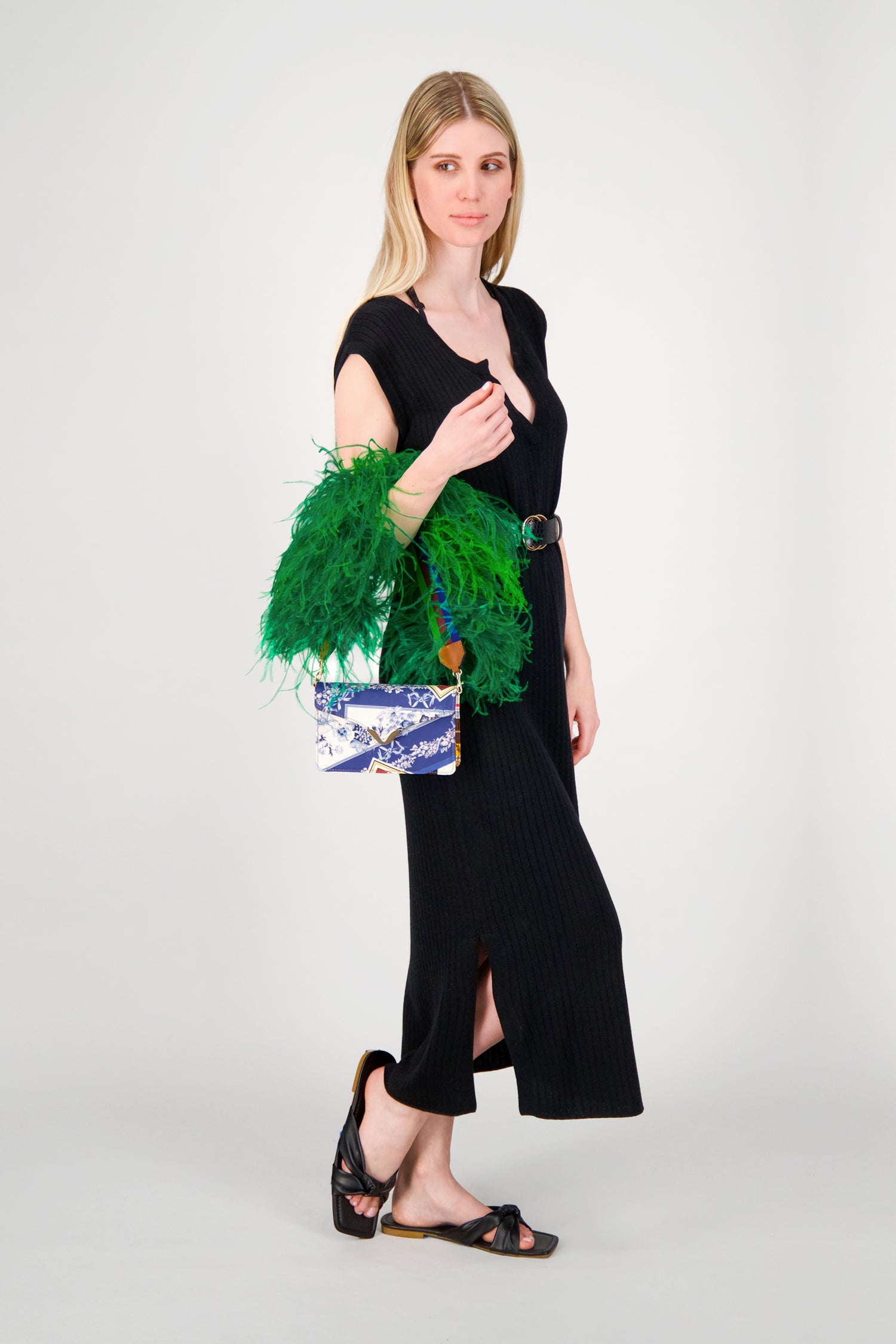 Stylish Mantero Green Handbag for Women - Perfect for Work, Travel & Everyday Use