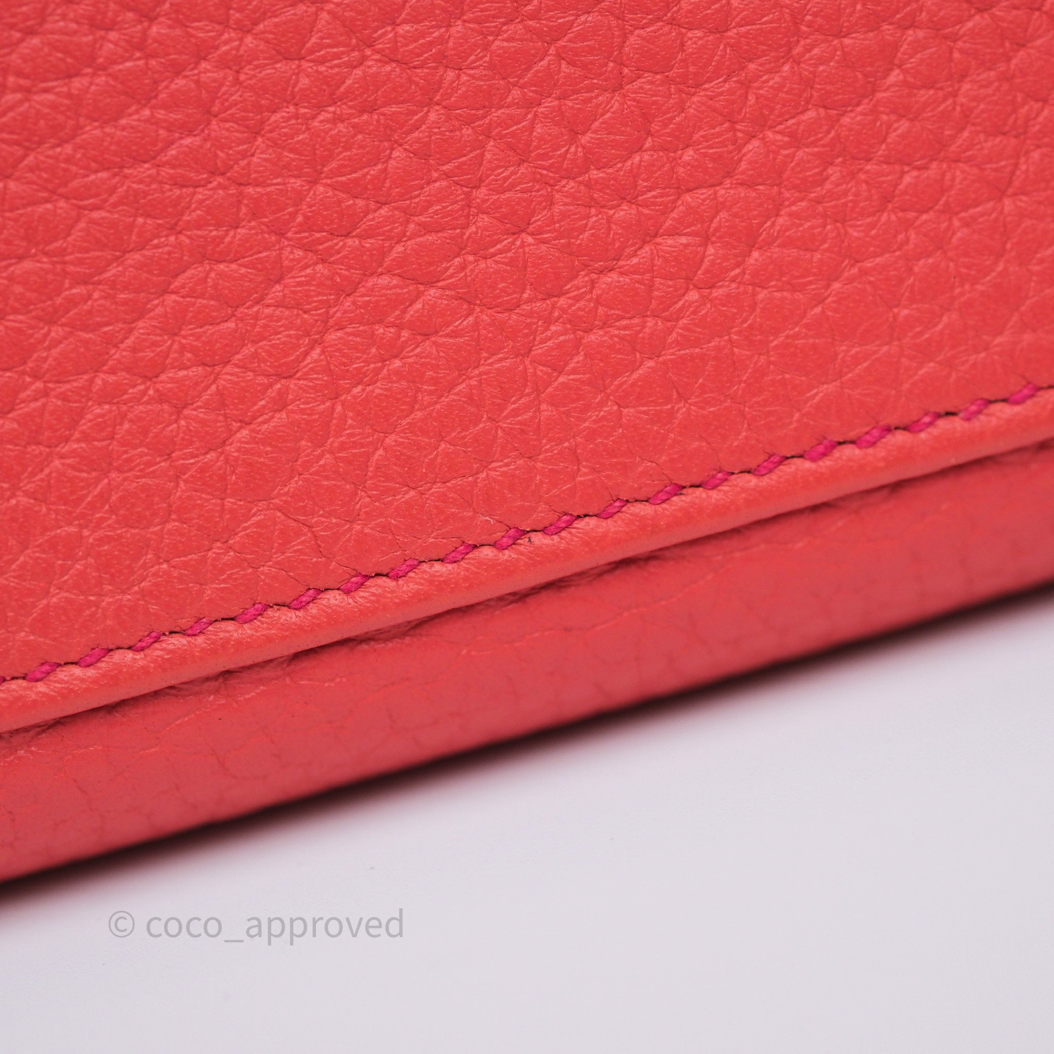 Authentic Hermès Kelly 28 Handbag in Rose Jaipur Togo Leather with Gold Hardware - Luxury Shoulder Bag for Women | Perfect for Work, Travel & Special Occasions