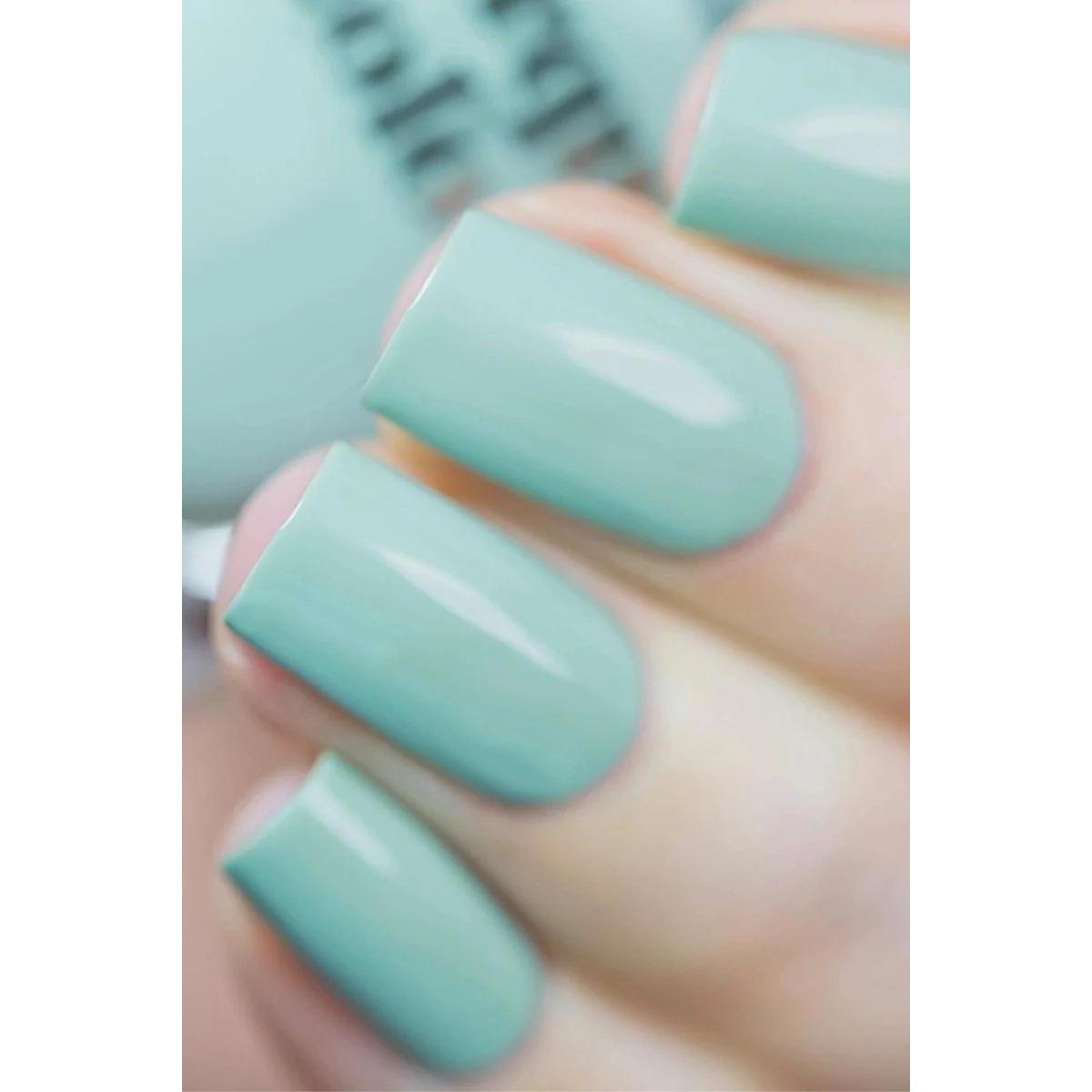 Cirque Colors Creme de la Creme Nail Polish - 0.37 oz Long-Lasting Vegan Nail Lacquer for Manicures & Pedicures | Perfect for Everyday Wear, Special Occasions & Gift Giving