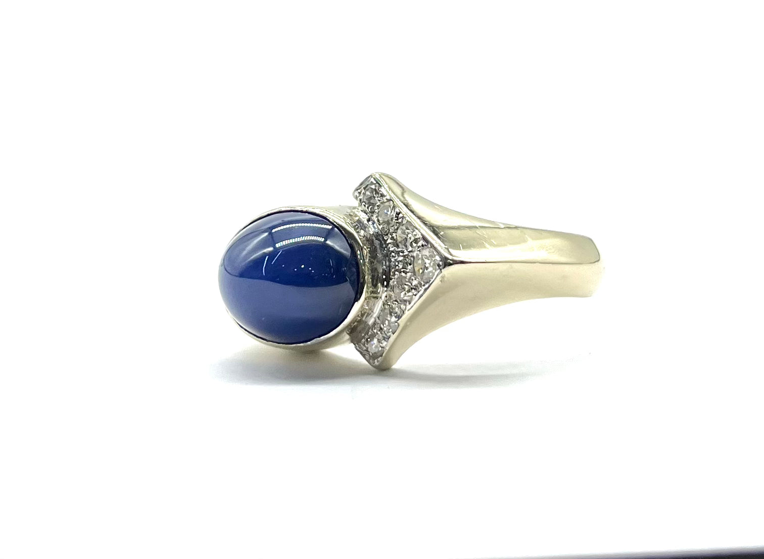 Vintage Men's Star Sapphire and Diamond Ring - 14K Gold Wedding Band, Engagement Jewelry Gift for Him - Perfect for Anniversaries & Special Occasions
