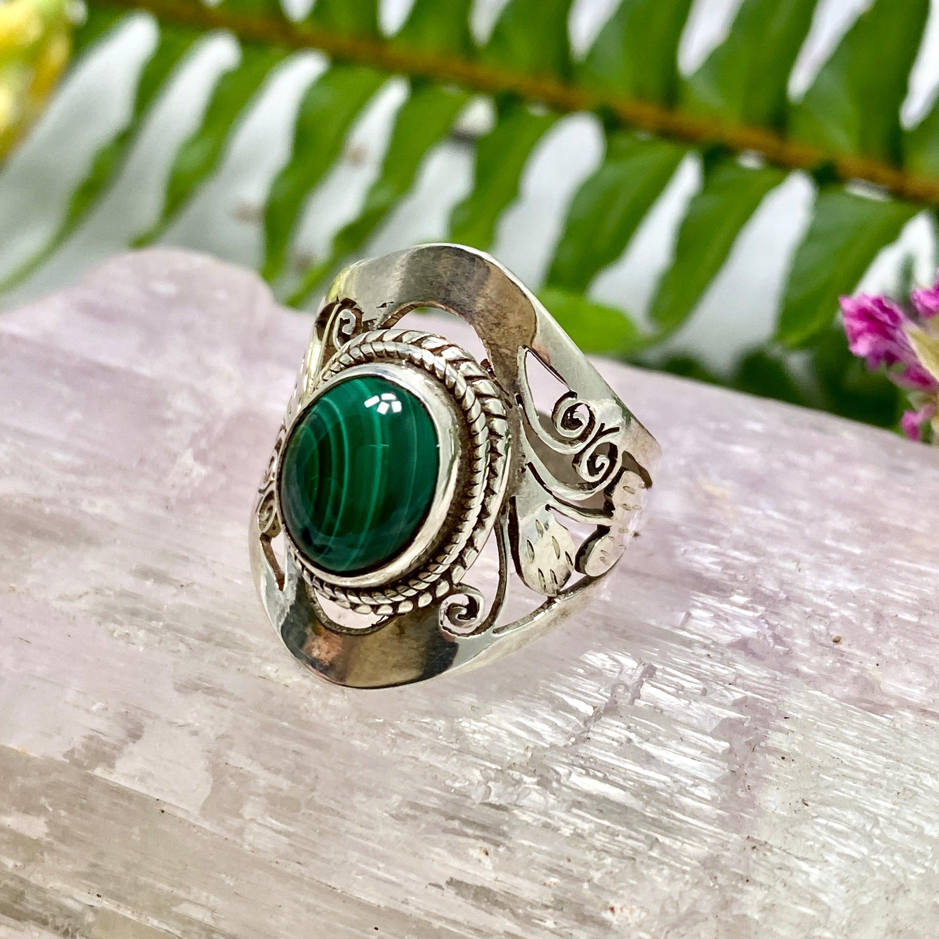 Natural Malachite Oval Cabochon Ring with Detailed Banding - Size 7.5 - KRGJ339 - Perfect for Boho Jewelry & Nature-Inspired Fashion