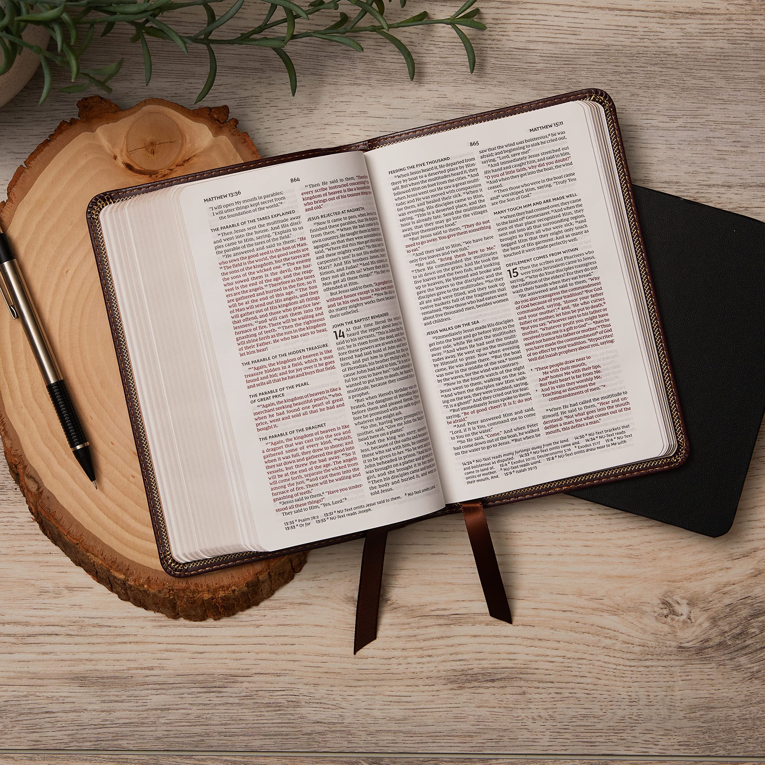 NKJV Thinline Bible Compact Leathersoft Burgundy Red Letter Comfort Print - Holy Bible New King James Version | Perfect for Travel, Church & Daily Devotional Reading
