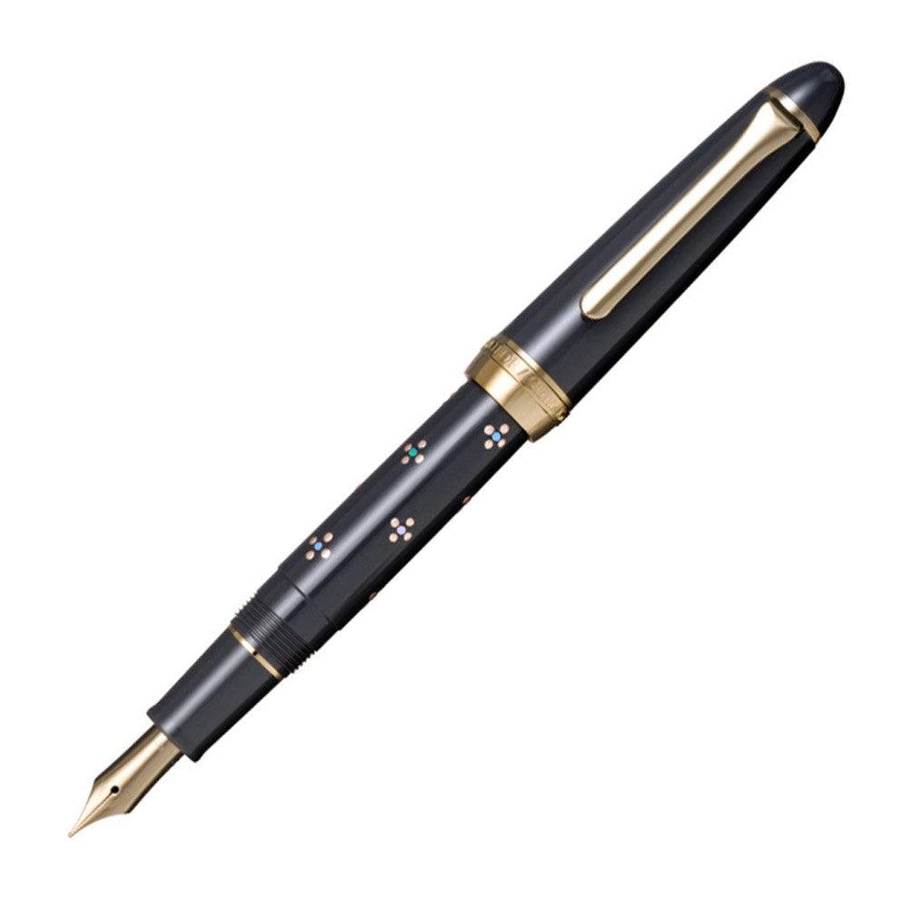 Sailor Fountain Pen Classic Ko Floret Dot SV - Premium Japanese Writing Instrument for Calligraphy & Elegant Note Taking