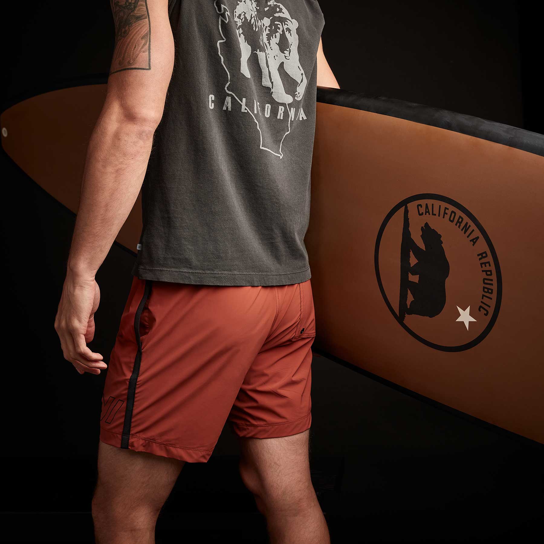 7'10 California Bear Longboard - Premium Surfboard for All Skill Levels | Perfect for Beach Waves & Coastal Surfing
