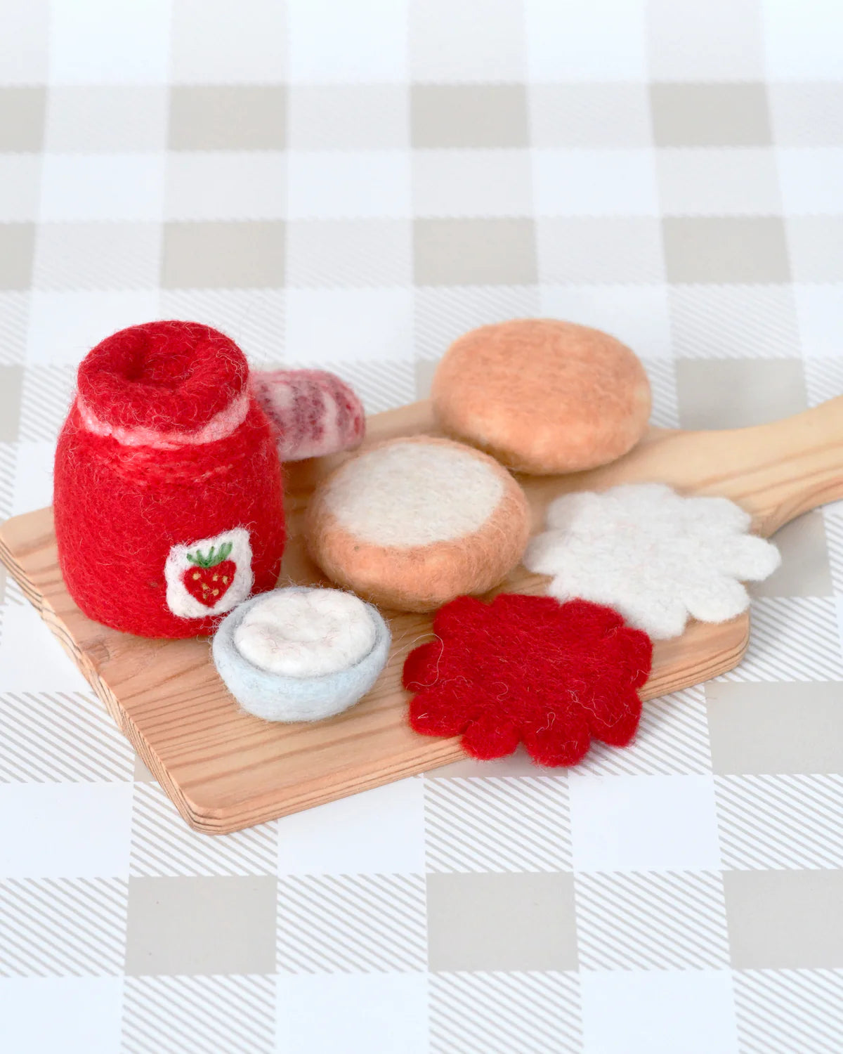 Strawberry Jam & Scones Felt Play Food Set - Pretend Play Kitchen Accessories for Kids, DIY Tea Party Toys - Perfect for Toddler Role Play, Preschool Learning & Birthday Gifts