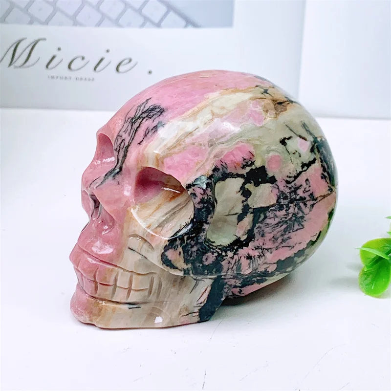 Natural Rhodonite Skull Carving - Handmade Mini Crystal Statue for Home Decor, Witchcraft Altar & Halloween Display (1PC, 676g) | Spiritual Healing Stone, Unique Gift for Collectors & Wiccan Practitioners