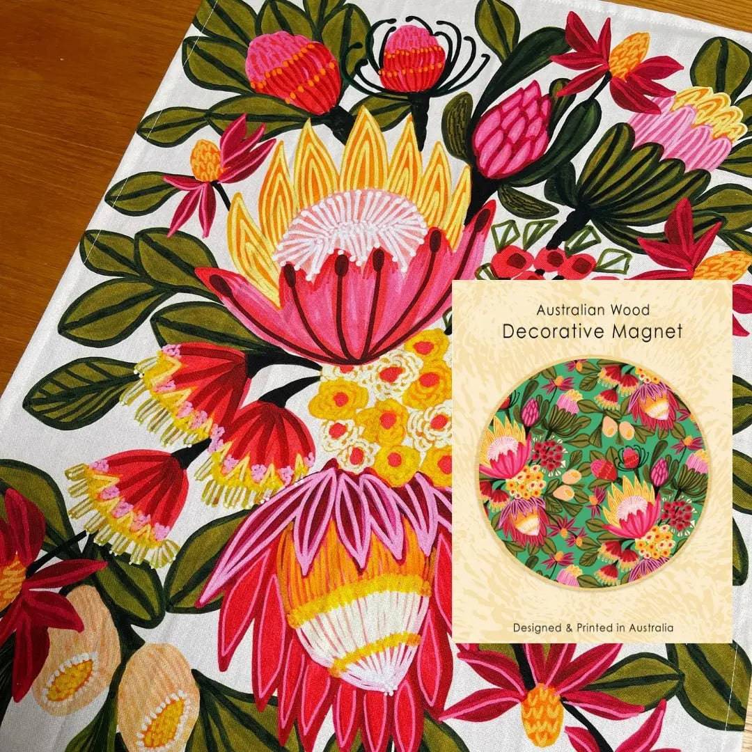 Festive Proteas Tea Towel & Wooden Fridge Magnet Gift Set - South African Floral Kitchen Decor - Perfect for Housewarming, Hostess Gifts & Holiday Decorations