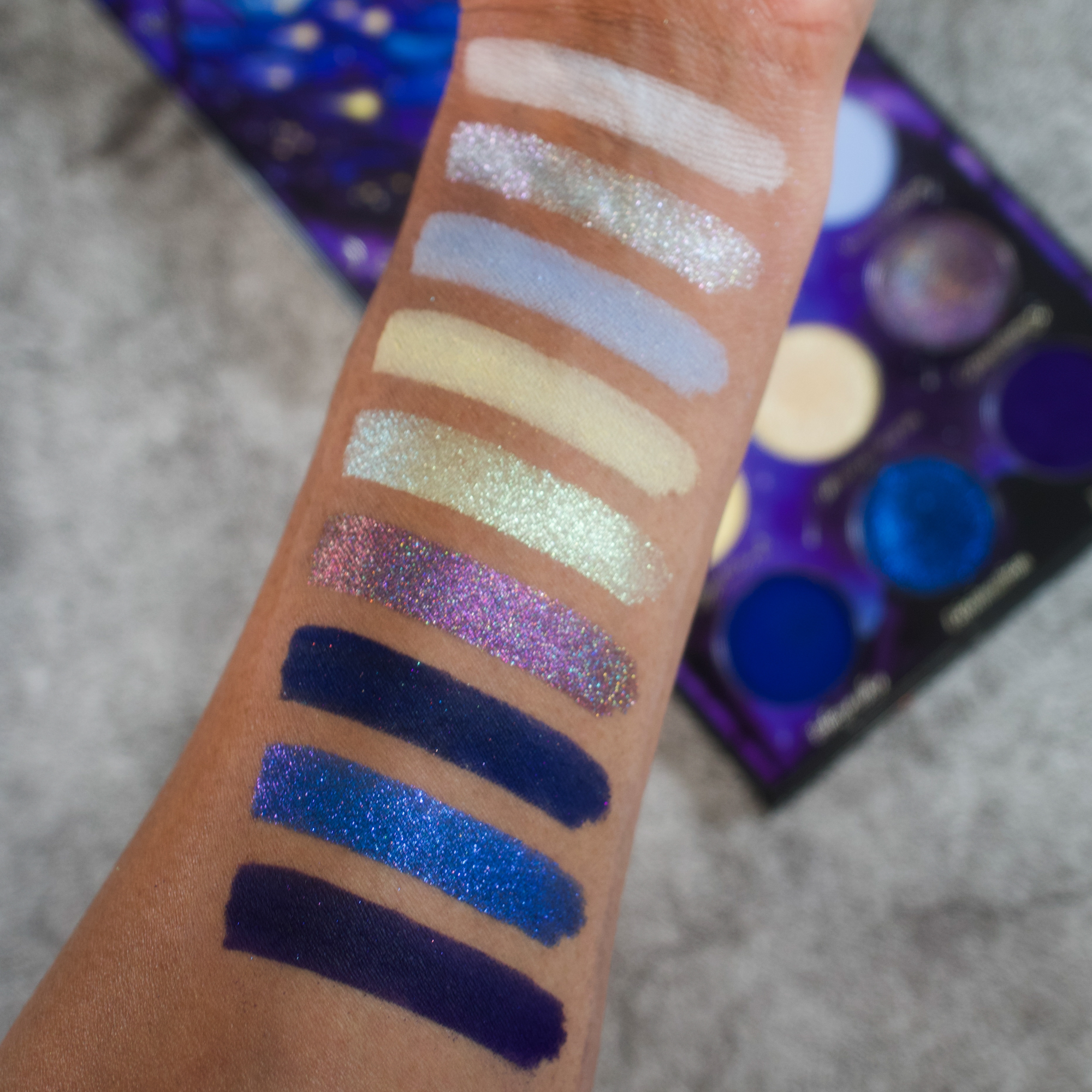 Professional Wizard Eyeshadow Palette - 12 Highly Pigmented Matte & Shimmer Shades for Stunning Eye Makeup | Perfect for Party, Halloween, Cosplay & Everyday Glam Looks