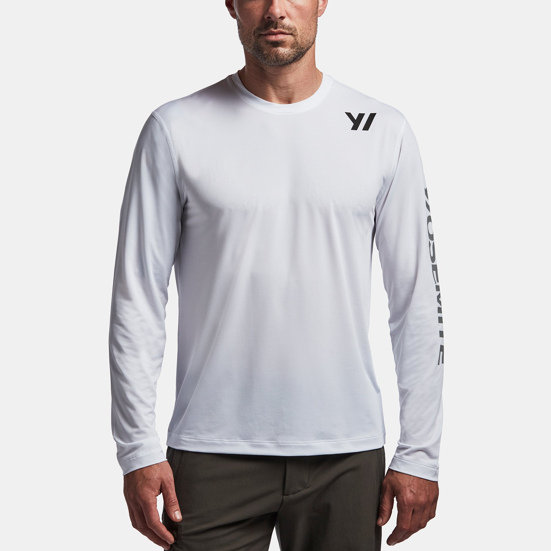 YOSEMITE Performance Ski Graphic Crew Neck Sweatshirt - White | Winter Sports & Casual Wear for Men & Women