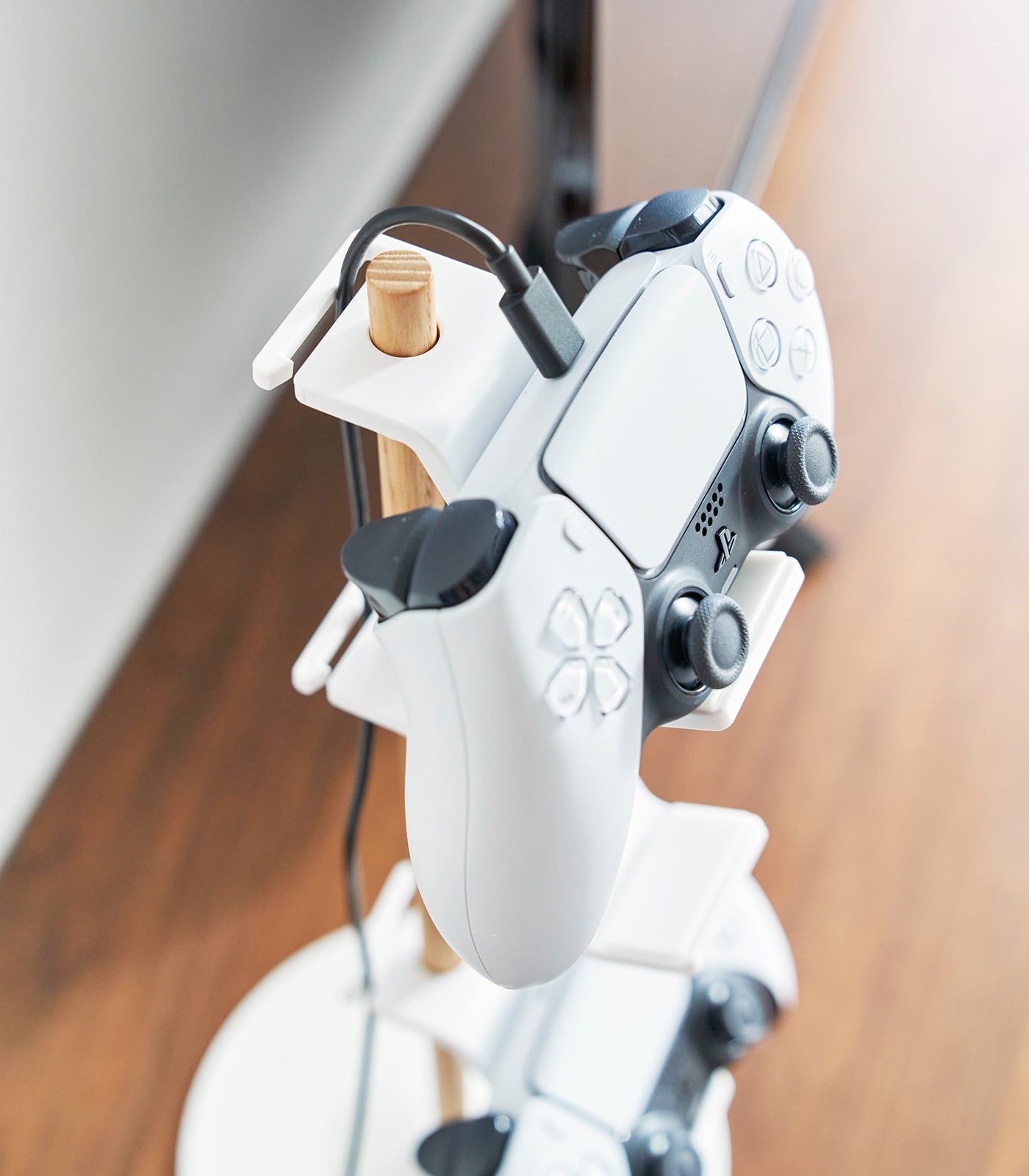 Premium Steel & Wood Controller Stand - Durable Gaming Accessory for PS5, Xbox, Switch - Perfect for Organized Gaming Setup & Display