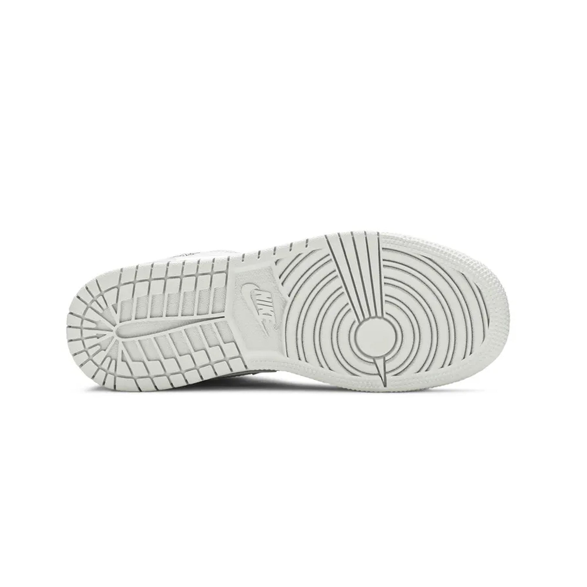 Air Jordan 1 Mid 'White Camo' GS Sneakers - Boys & Girls Basketball Shoes for Casual Wear & Street Style