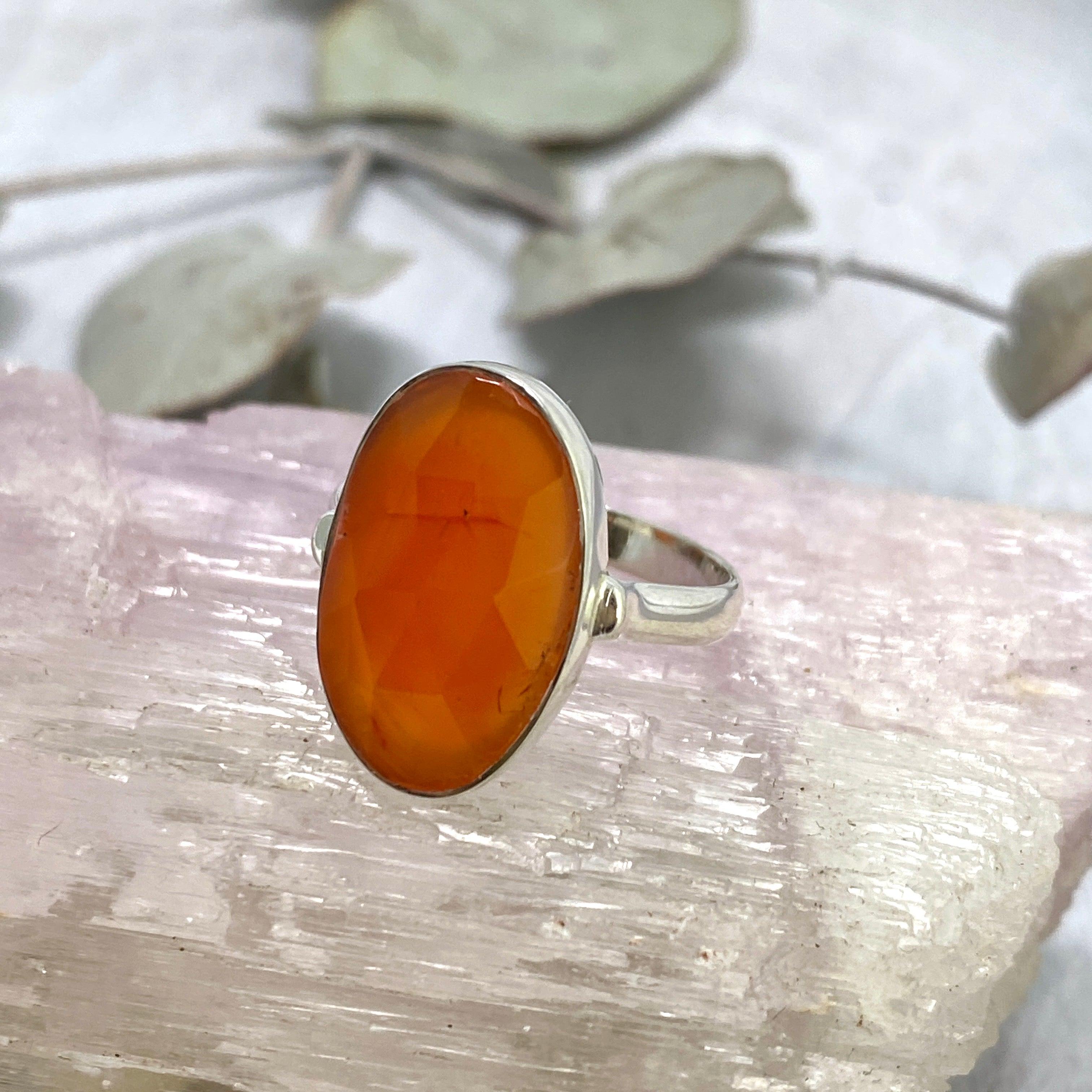 Natural Carnelian Oval Faceted Ring - Size 9 - KRGJ2552 - Elegant Jewelry for Women, Gift for Her, Boho Chic Accessory for Everyday Wear & Special Occasions