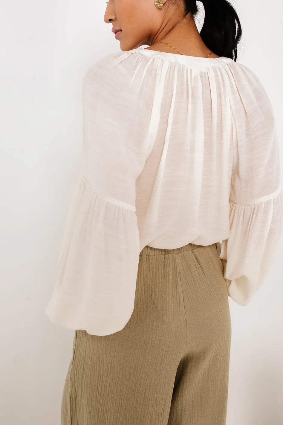 Elegant Ivory Blouse - Head In The Clouds Style | Women's Fashion Top for Office, Date Night & Special Occasions | Final Sale