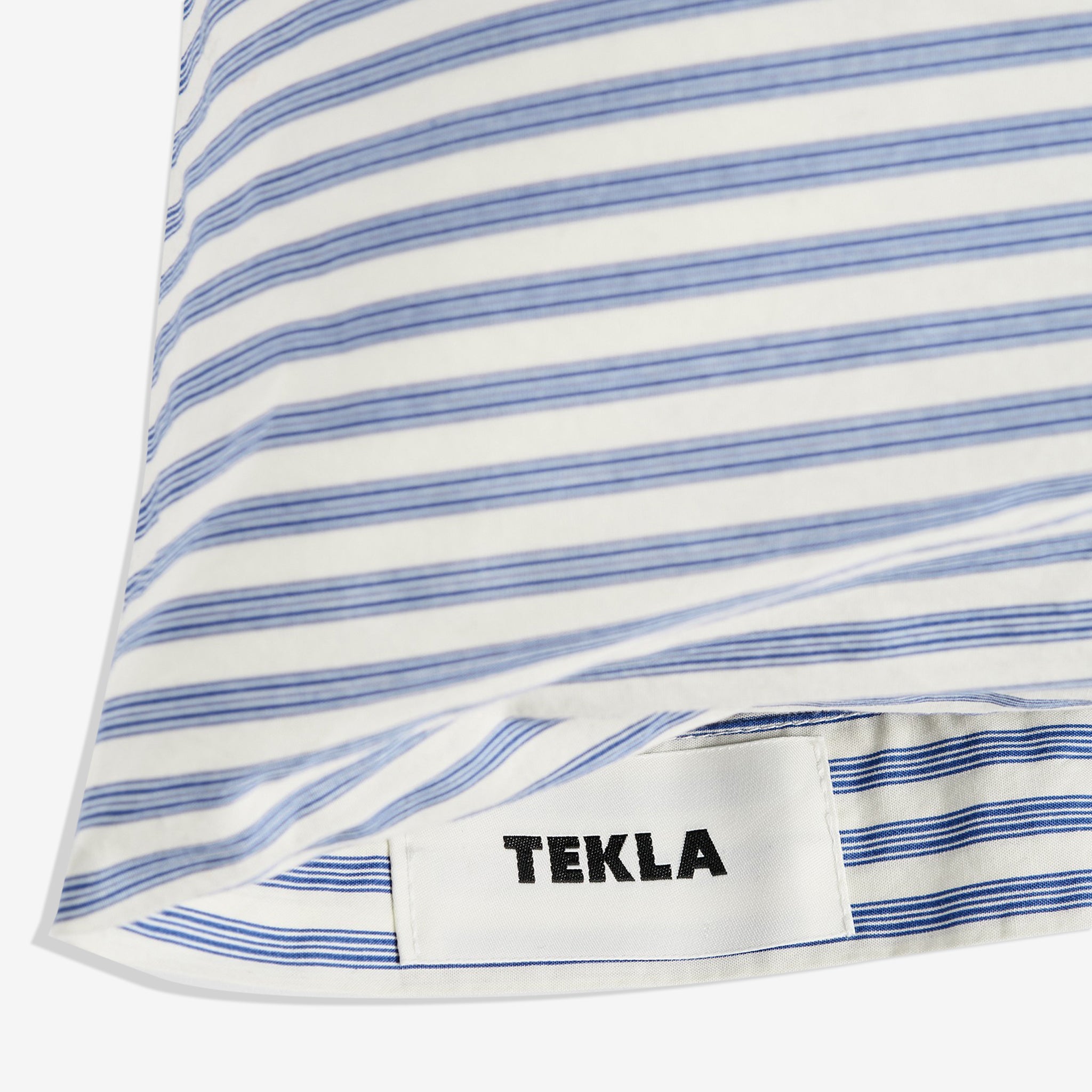 Premium Percale Pillow Sham - Skagen Stripes Design - Soft & Breathable Cotton Bedding - Perfect for Guest Rooms, Master Bedrooms & Home Decor