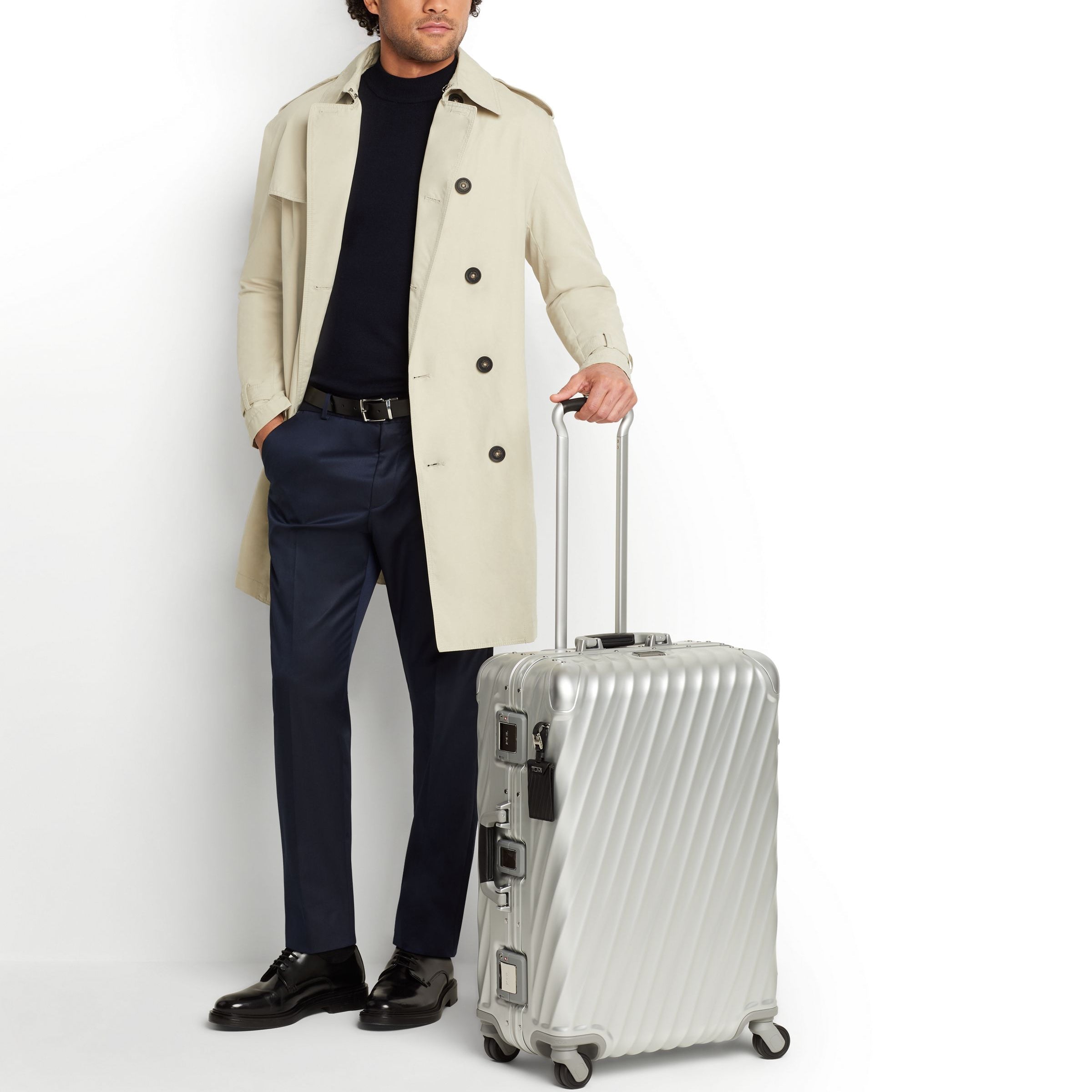 19 Degree Aluminum Carry-On Luggage - Lightweight & Durable Silver Suitcase for Business Travel, Weekend Getaways & Airplane Cabin Use