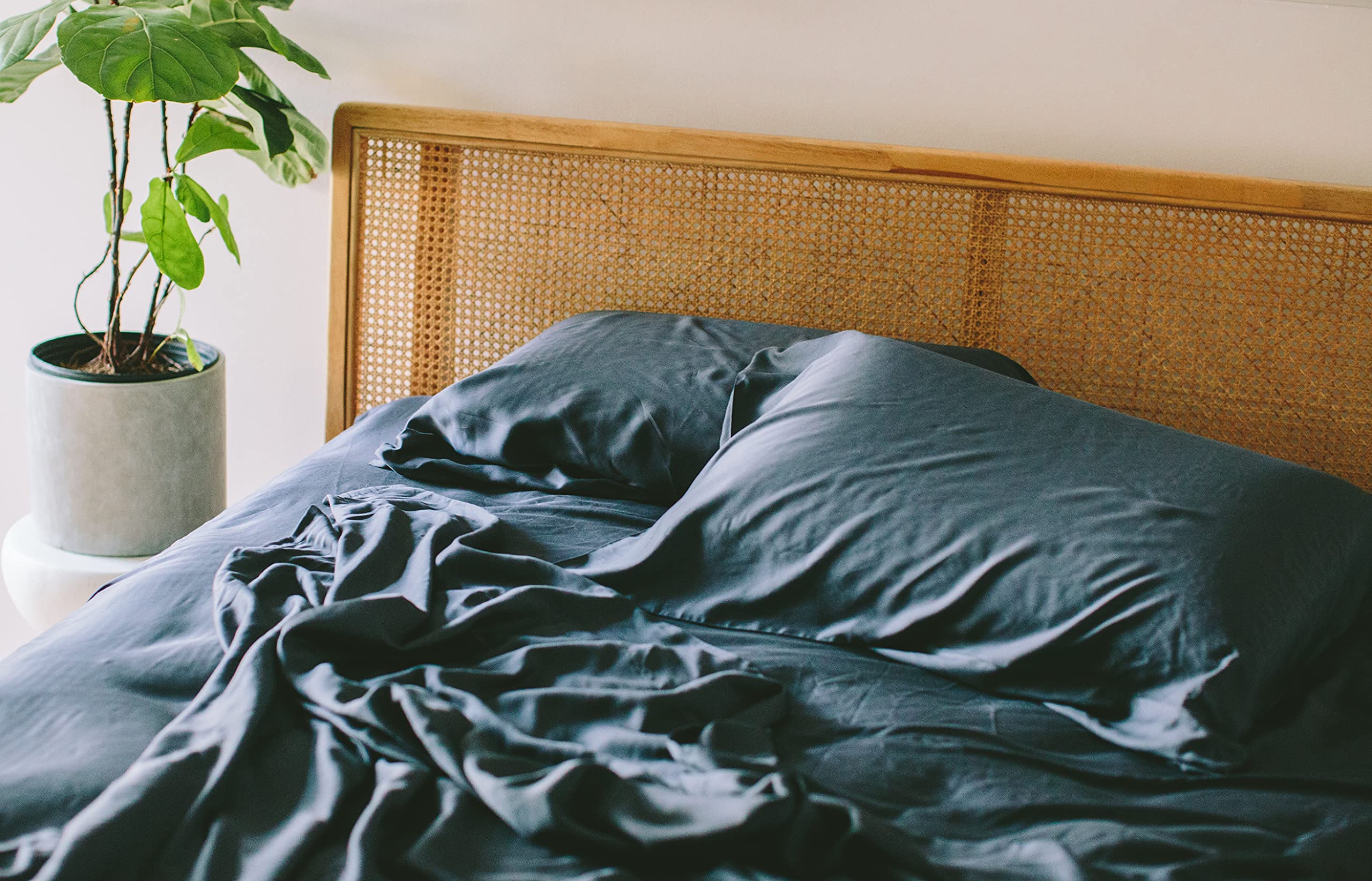 Organic Cotton Luxury Sheet Set - Queen Size, 4-Piece, 400 Thread Count, Breathable & Hypoallergenic - Perfect for Master Bedroom, Guest Room & Hotel Use