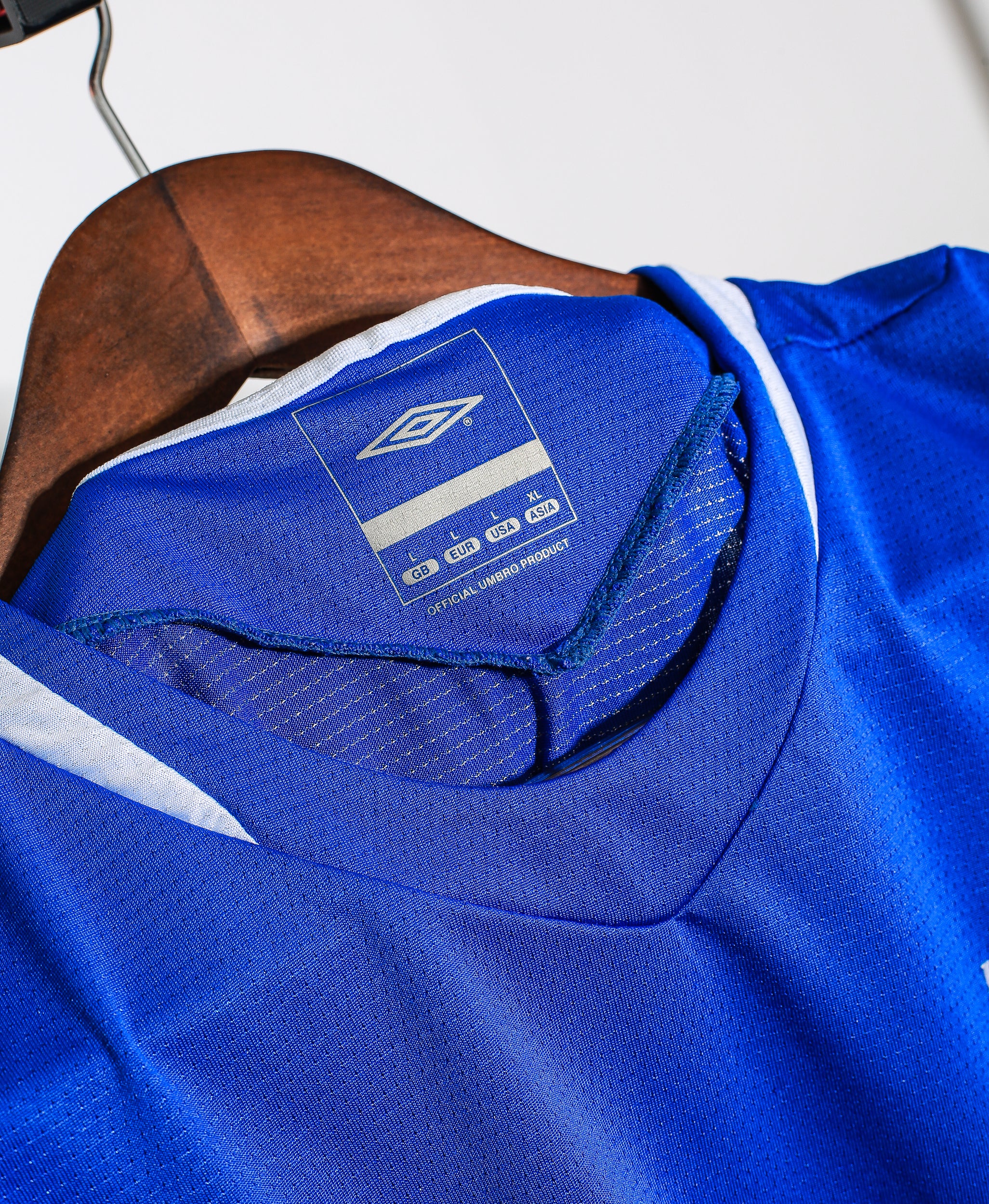 2008 Everton FC Training Vest - Size L - Men's Soccer Practice Jersey - Perfect for Football Training & Fan Support
