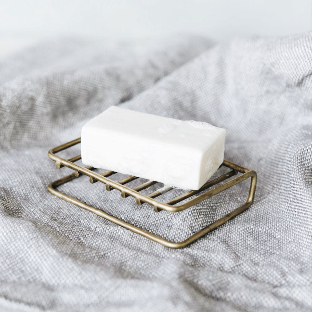 Premium Brass Soap Dish Holder - Elegant Bathroom Organizer for Bar Soap - Perfect for Sink Countertops, Vanities & Spa-Like Showers