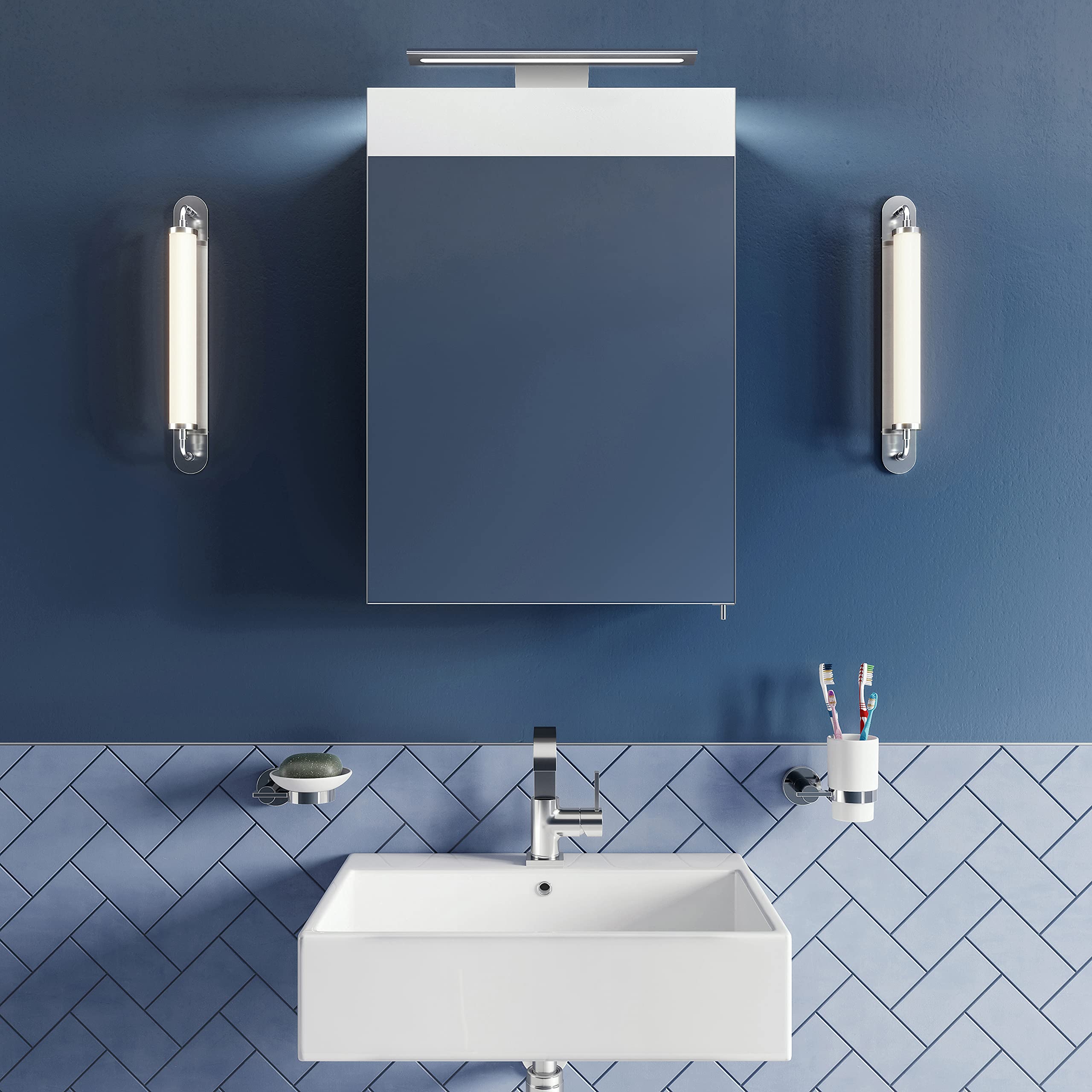 Croydex Madison Single Door Illuminated Bathroom Cabinet with LED Lighting Bar - Hang N Lock Fitting System for Easy Installation | Perfect for Modern Bathrooms, Vanities & Home Decor
