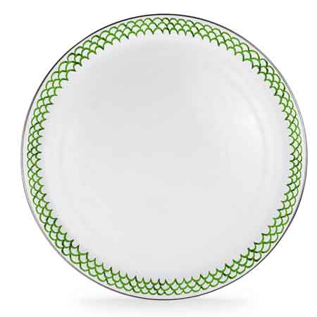 Green Scallop Enamelware Serving Tray - Set of 20 Rustic Dinner Plates for Farmhouse Dining, Outdoor Picnics & Party Entertaining
