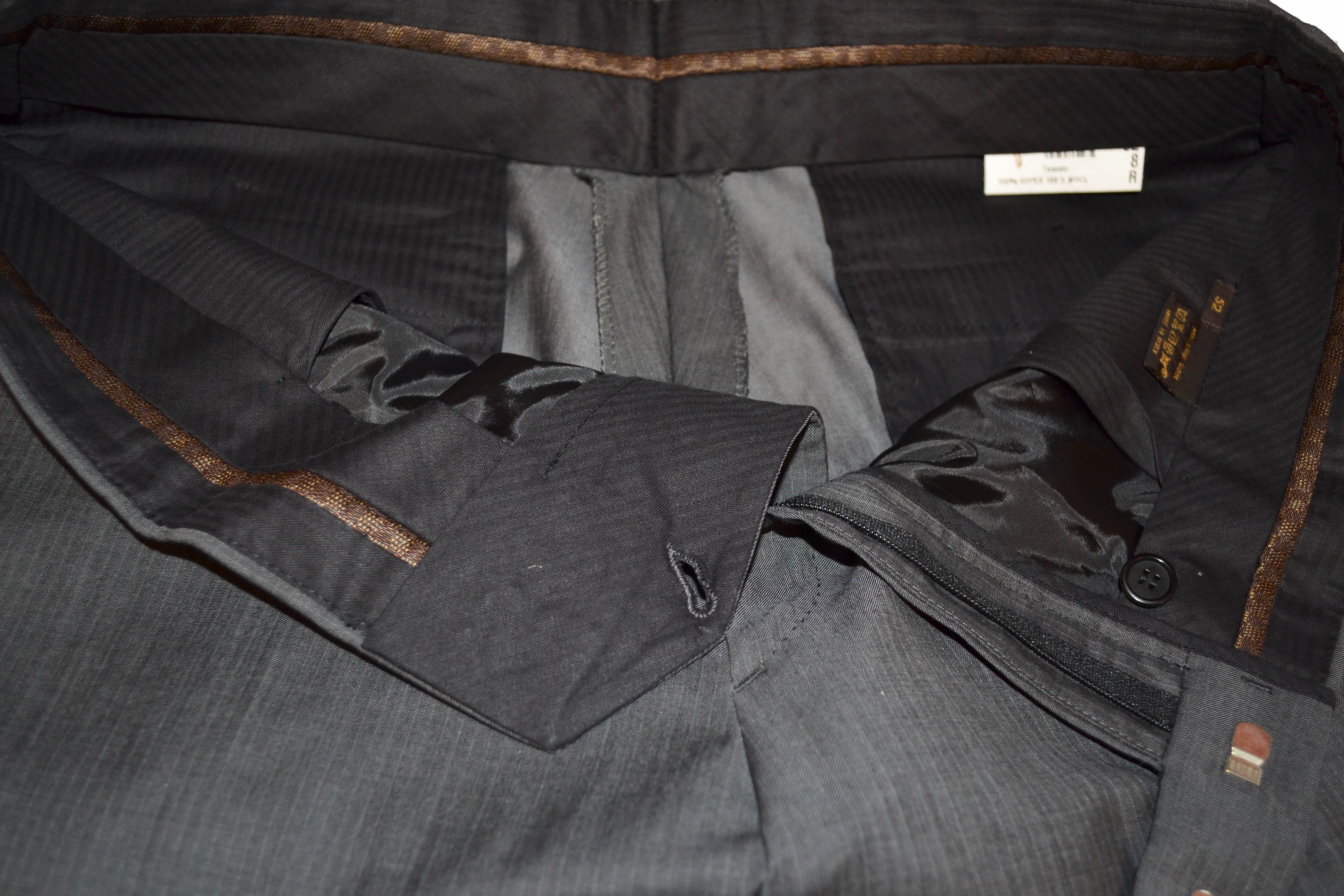 Authentic Louis Vuitton Grey Laine Wool Men's Pants Size 52 - Luxury Comfort for Business & Casual Wear | Premium Wool Trousers for Office, Travel & Special Occasions