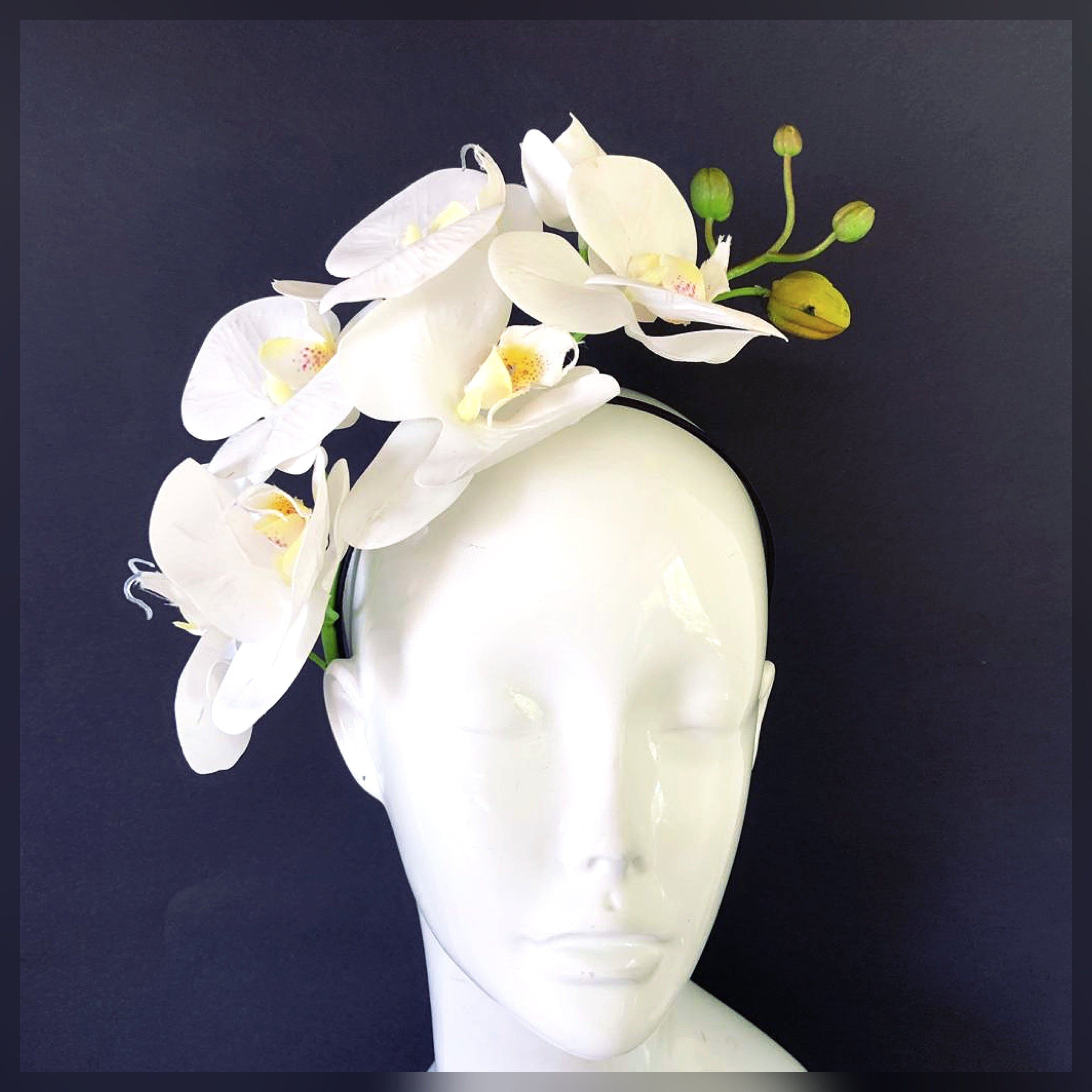 Elegant Orchid Fascinator Hat for Women - Floral Hair Clip Headpiece for Weddings, Parties & Special Occasions
