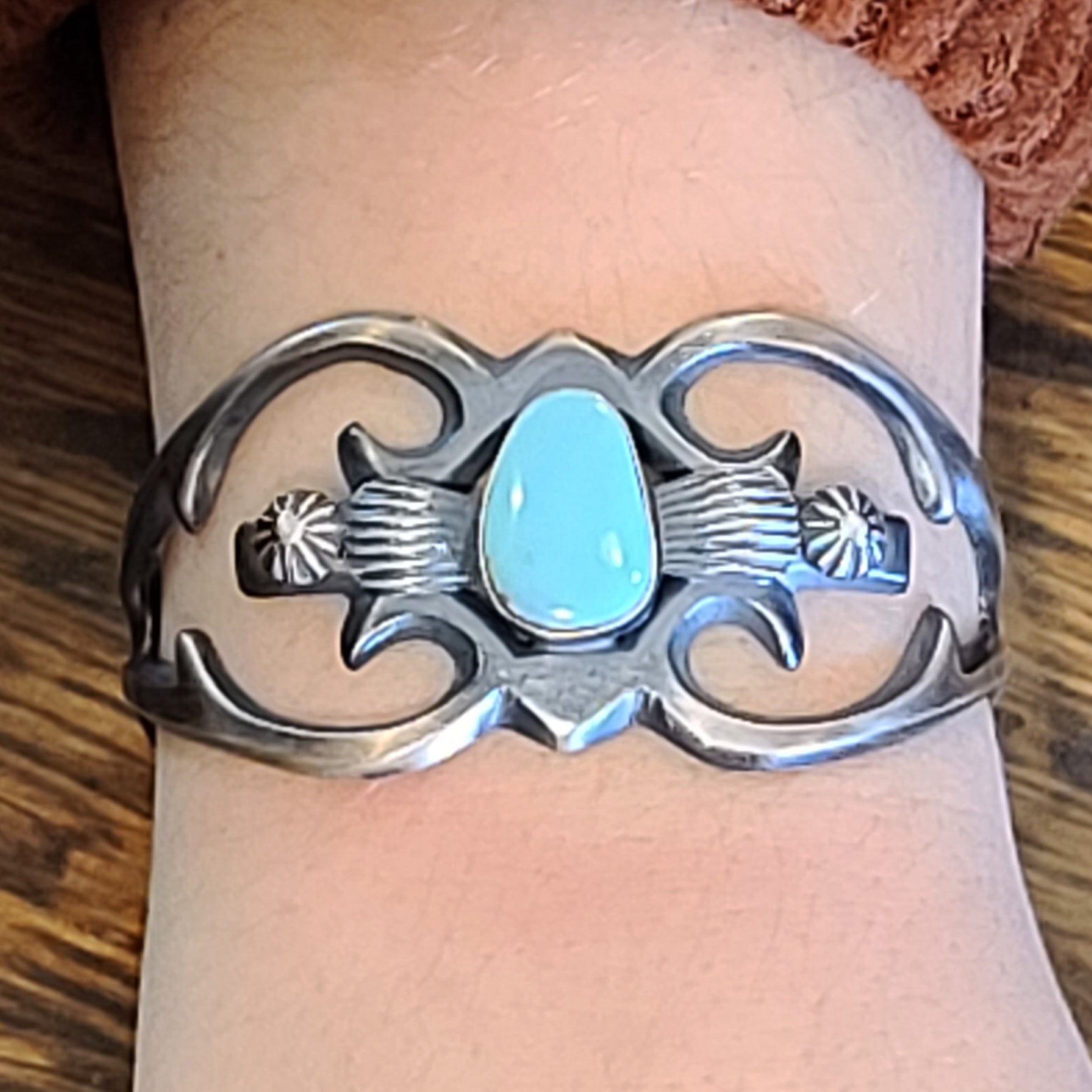 Authentic Zuni Handmade Turquoise Cuff Bracelet - Small Size 32 - Native American Jewelry for Women - Perfect for Boho Fashion & Casual Wear