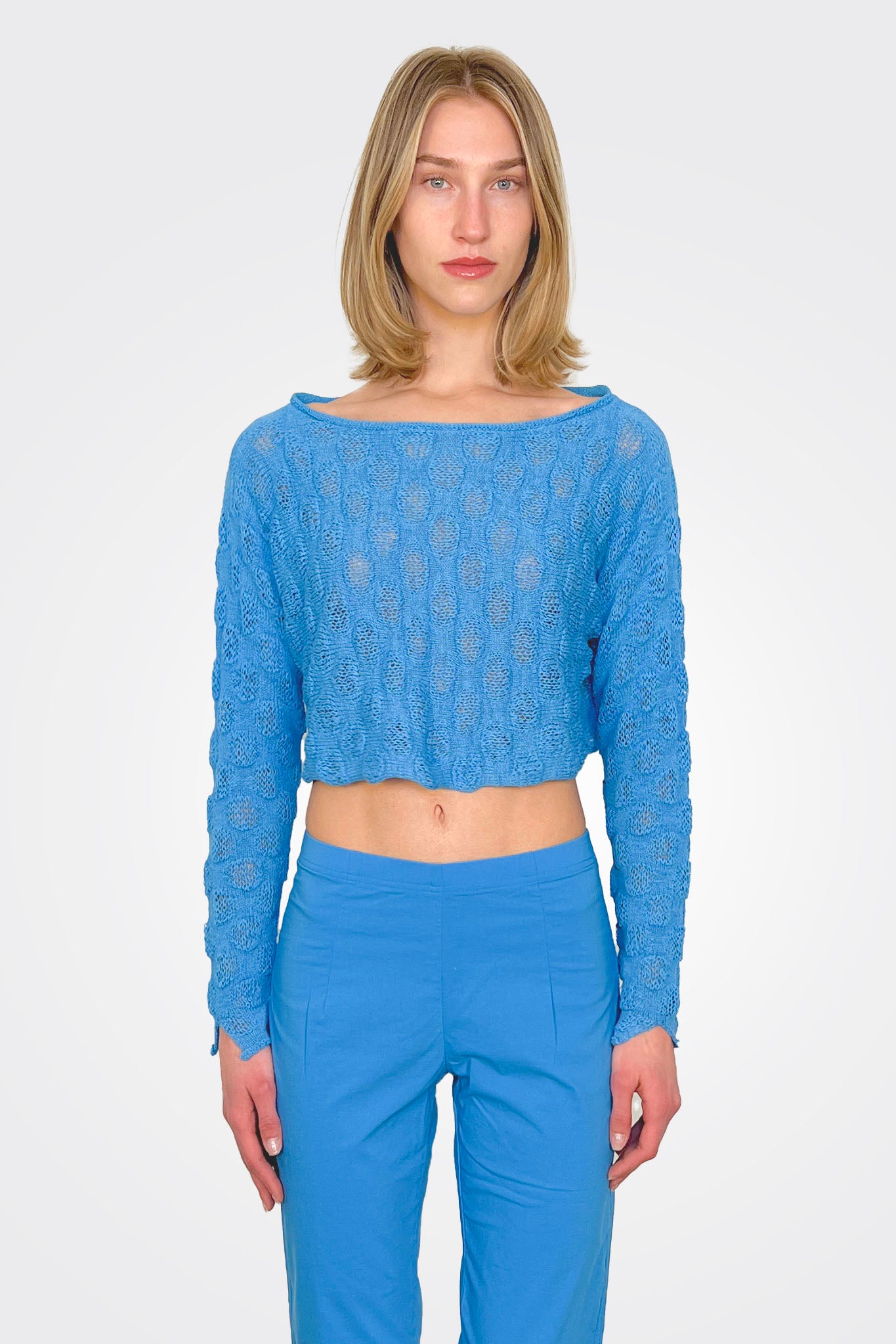Stylish Cropped Sweater for Women | Trendy Malibu Design | Perfect for Casual Outfits, Beach Days & Layering