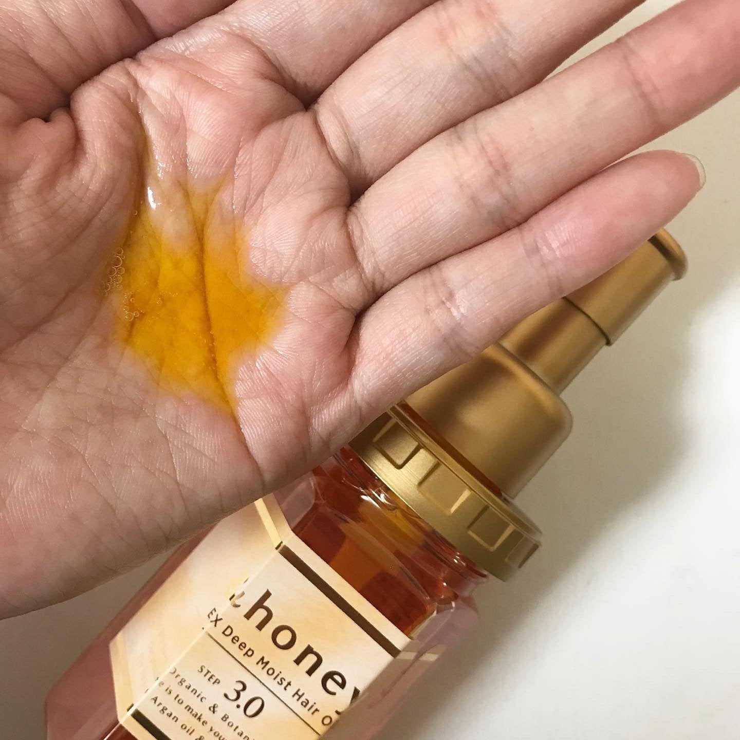 &honey Deep Moisture Hair Oil 3.0 - 100ml Hair Treatment for Dry, Damaged Hair - Perfect for Daily Hydration & Salon-Quality Results at Home