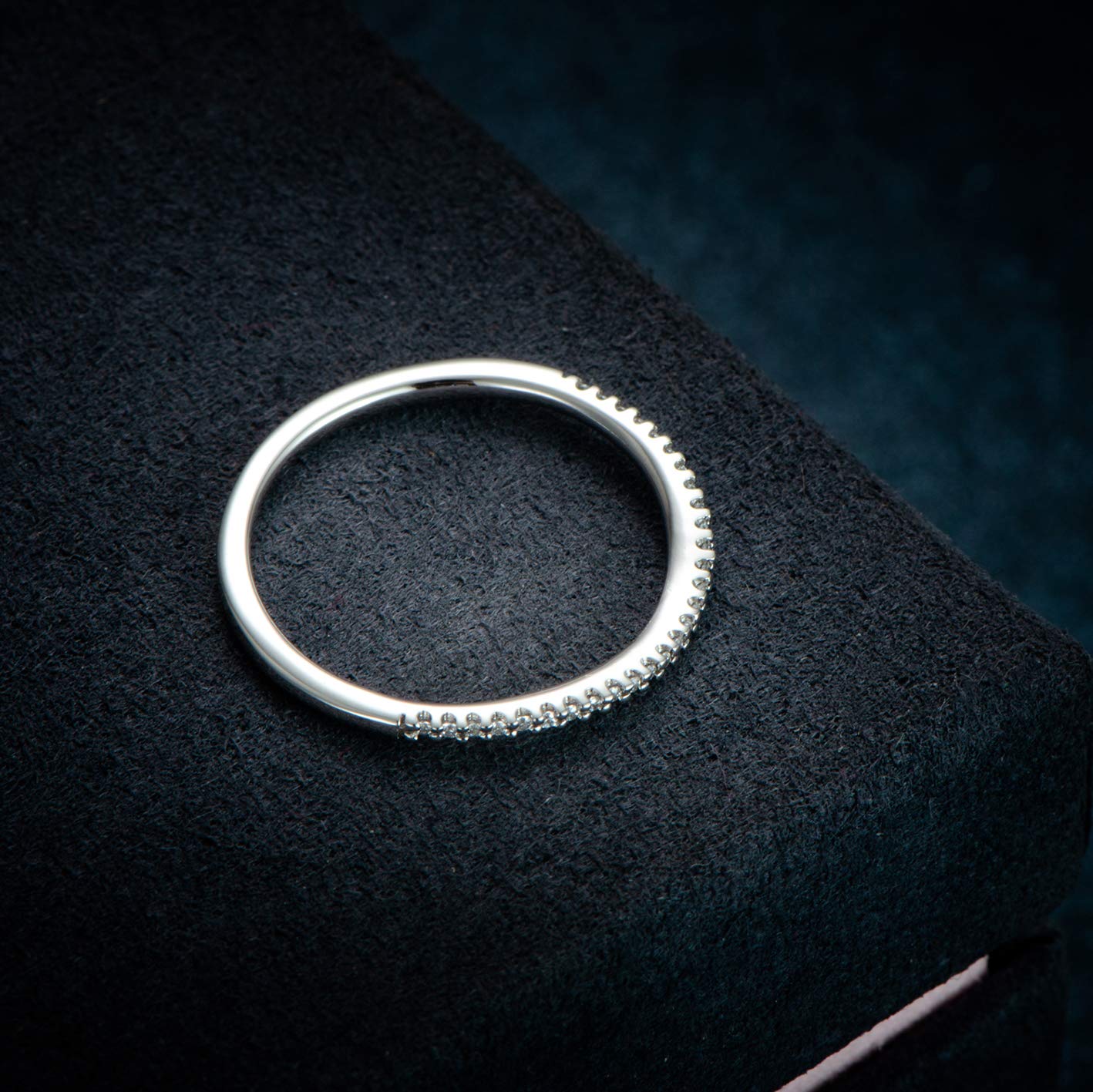 14K Gold Moissanite Wedding Band for Women - 1.5mm V-Shape Chevron Curved Eternity Ring | Elegant Bridal Jewelry, Anniversary Gift & Everyday Luxury Accessory for Special Occasions