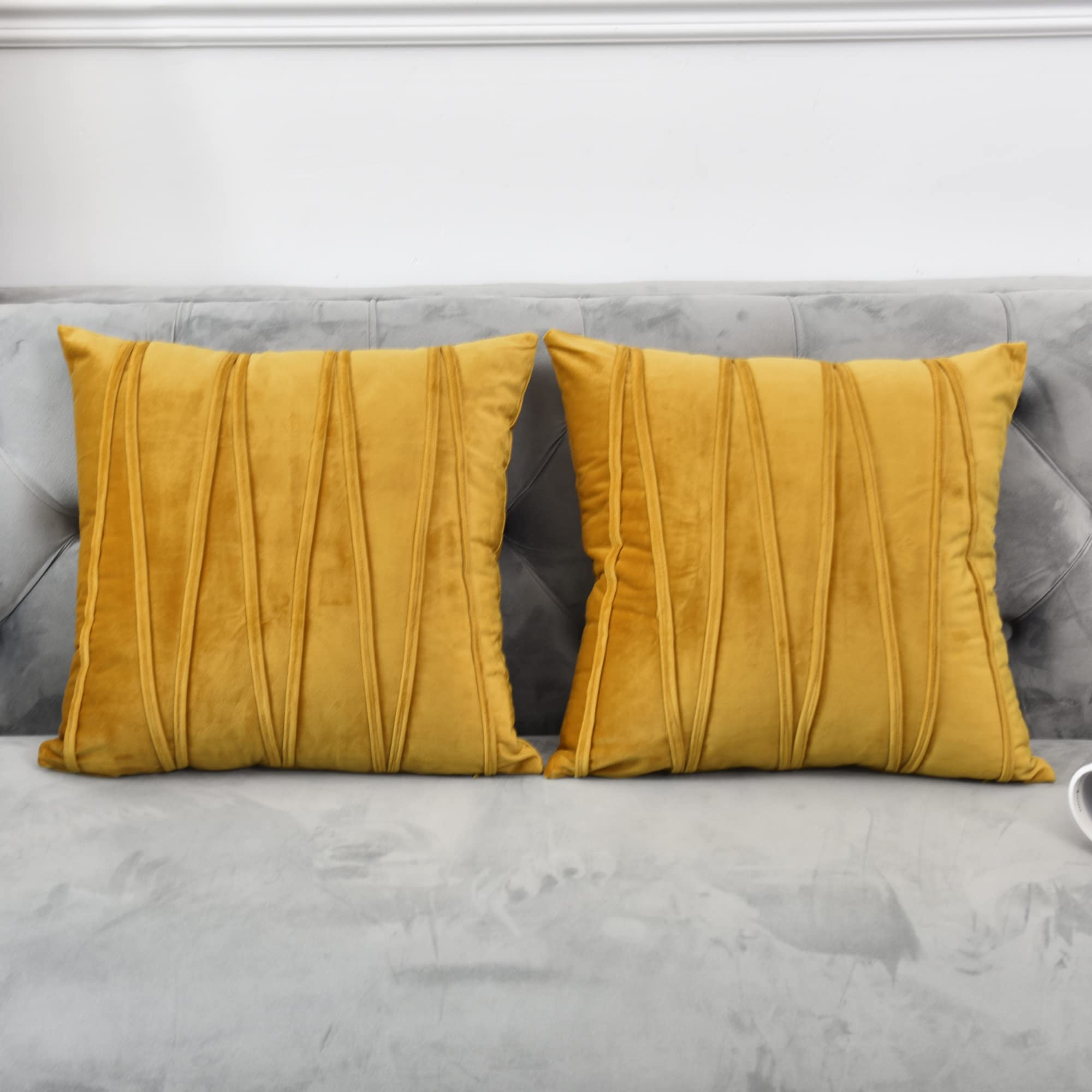 Luxury Velvet Throw Pillow Covers Set of 2 - 16x16 Inch Square Decorative Couch Pillows for Sofa, Bed & Living Room - Soft Plush Gold Accent Pillow Cases - Perfect for Home Decor, Cozy Reading Nook & Guest Room Styling