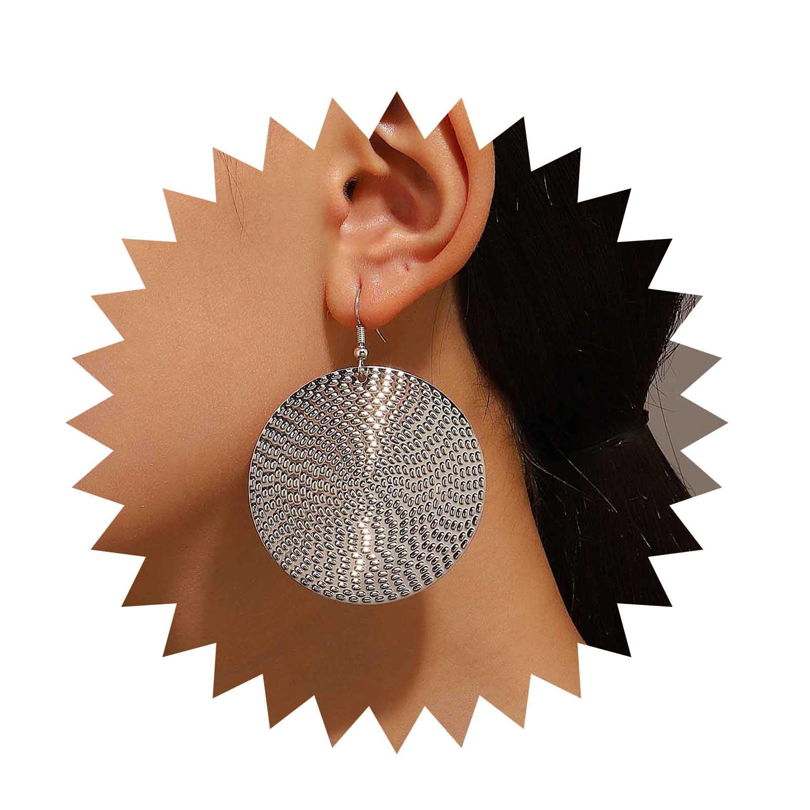 Boho Gold Hammered Disc Earrings for Women - Vintage Coin Drop Dangle Earrings - Round Circle Textured Jewelry for Girls - Perfect for Casual Wear, Parties, and Gifts