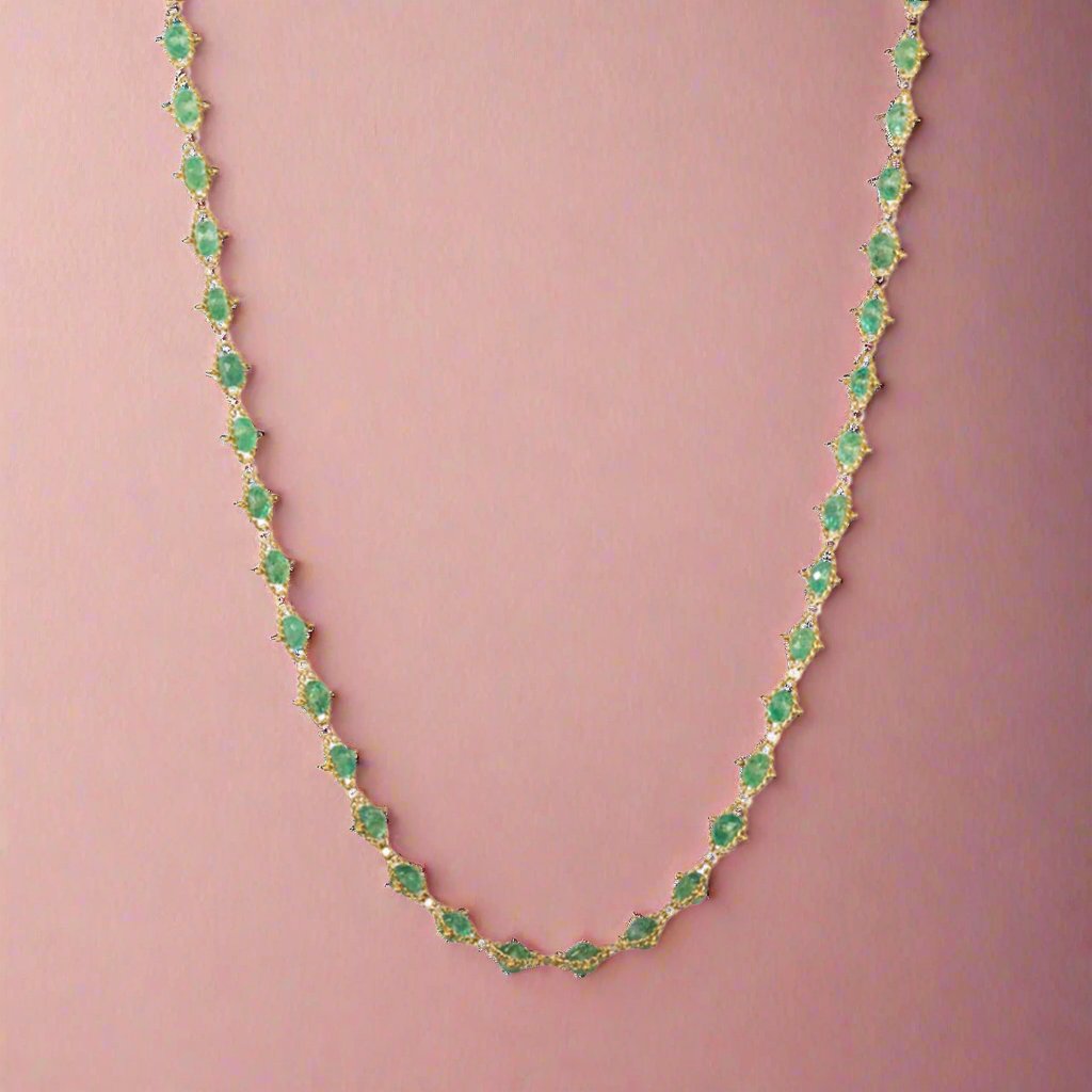 Emerald Green Beaded Woven Necklace for Women - Handmade Bohemian Jewelry - Perfect for Weddings, Parties & Everyday Wear