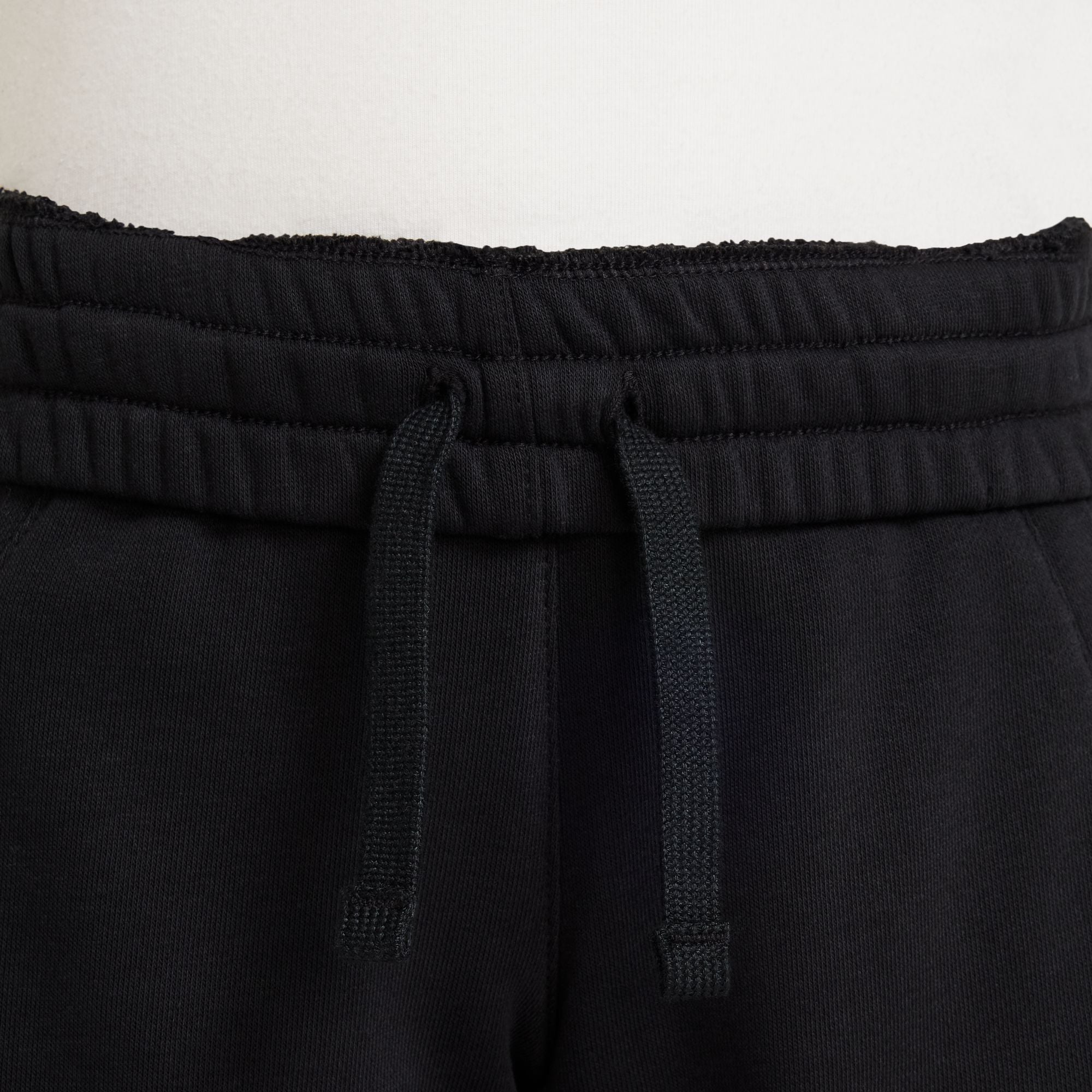 Boys' Nike Youth NSW Fleece Shorts - Comfortable Athletic Wear for Kids | Running, Basketball & Casual Outfits