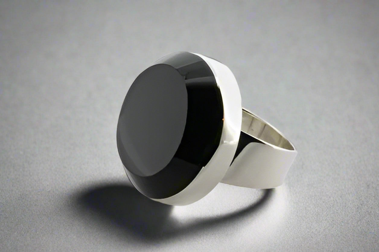 Onyx Circle Ring Sterling Silver 925 - Elegant Black Onyx Jewelry for Women, Men - Perfect for Everyday Wear, Gifts & Special Occasions