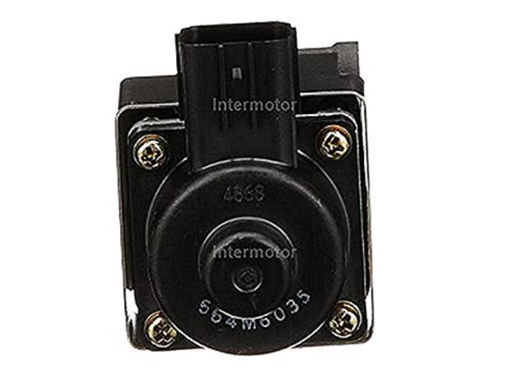 Standard Motor Products EGV660 EGR Valve - Compatible with Select Ford, Lincoln & Mercury Models - Improves Engine Performance & Emissions Control - Ideal for DIY Auto Repair & Engine Maintenance
