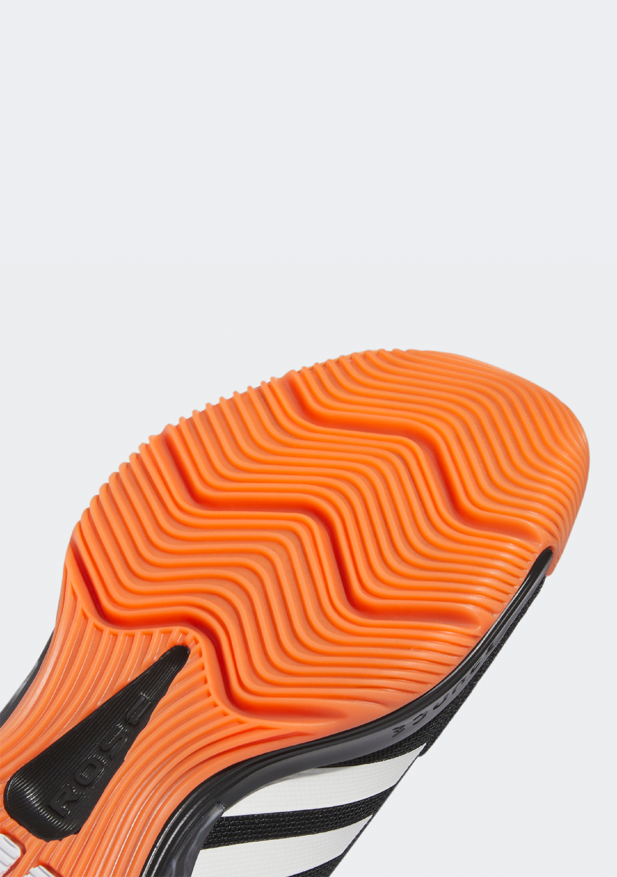 Adidas Men's D Rose Son of Chi III Basketball Shoes - High-Performance Sneakers for Court Play & Street Style