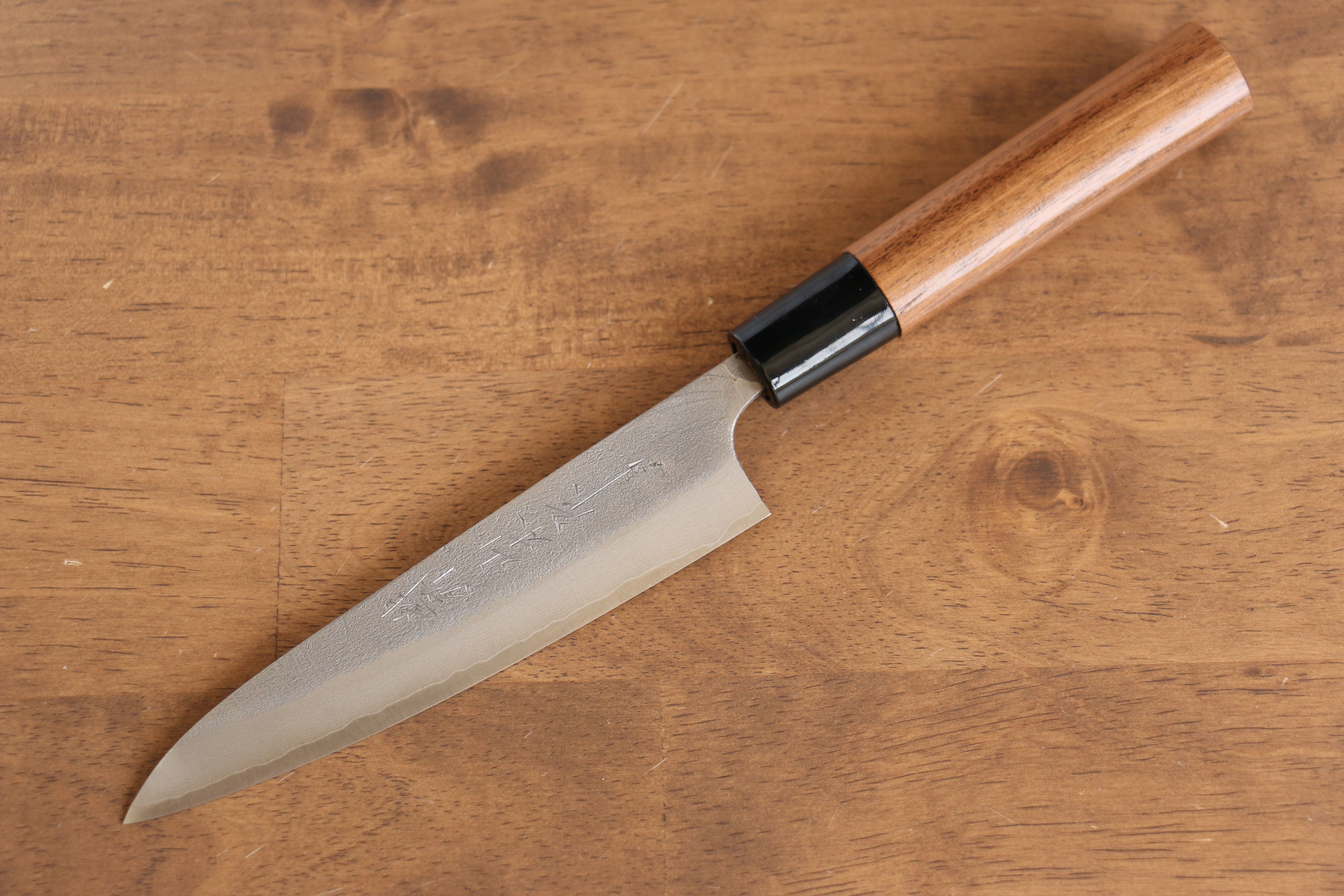 VG10 Damascus Nashiji Petty Utility Knife 140mm - Japanese Chef Knife with Walnut Handle - Perfect for Slicing, Chopping & Precision Kitchen Tasks
