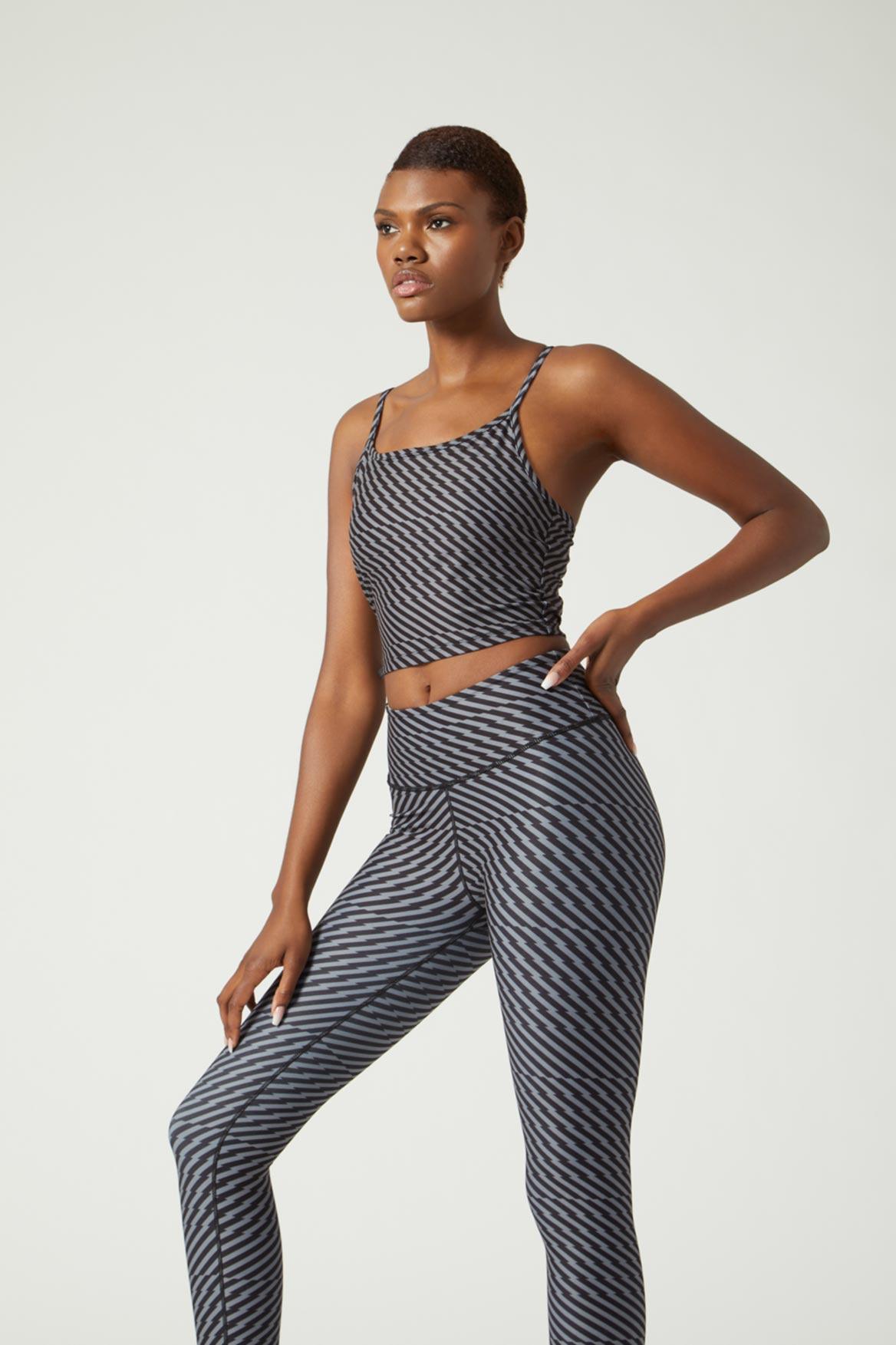 Avery Tank Top with Zig Zag Design - Stylish Women's Casual T-Shirt for Summer Outfits & Beach Wear