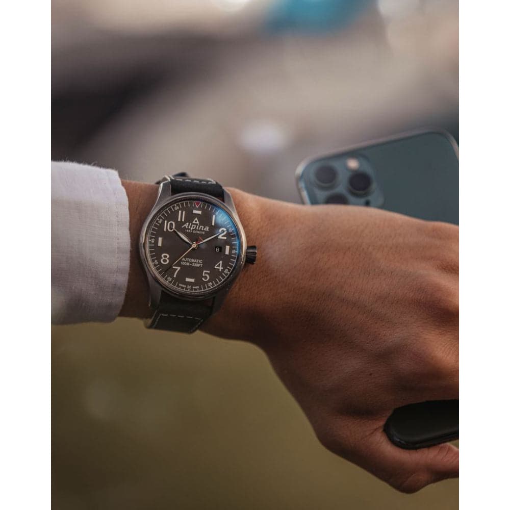 ALPINA STARTIMER PILOT AL 525G3TS6 Men's Automatic Chronograph Watch with Leather Strap - Perfect for Aviation Enthusiasts, Business Professionals & Everyday Wear