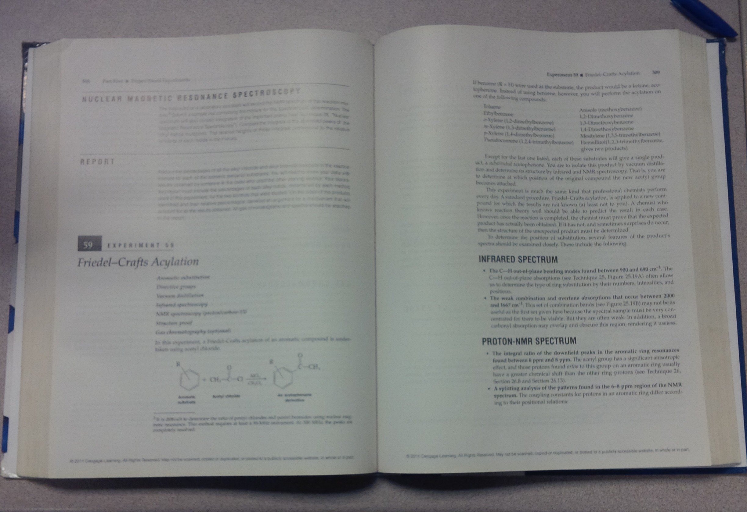 Small Scale Approach to Organic Laboratory Techniques - Organic Chemistry Lab Manual for Students & Researchers | Perfect for Classroom & Home Experiments
