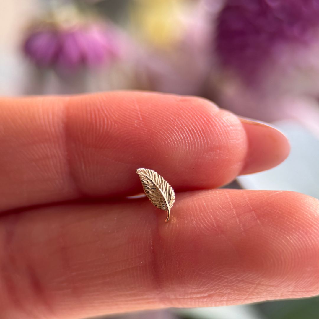 14k Yellow Gold Leaf Flat Back Stud Earrings - Dainty Nature-Inspired Jewelry for Everyday Wear & Special Occasions