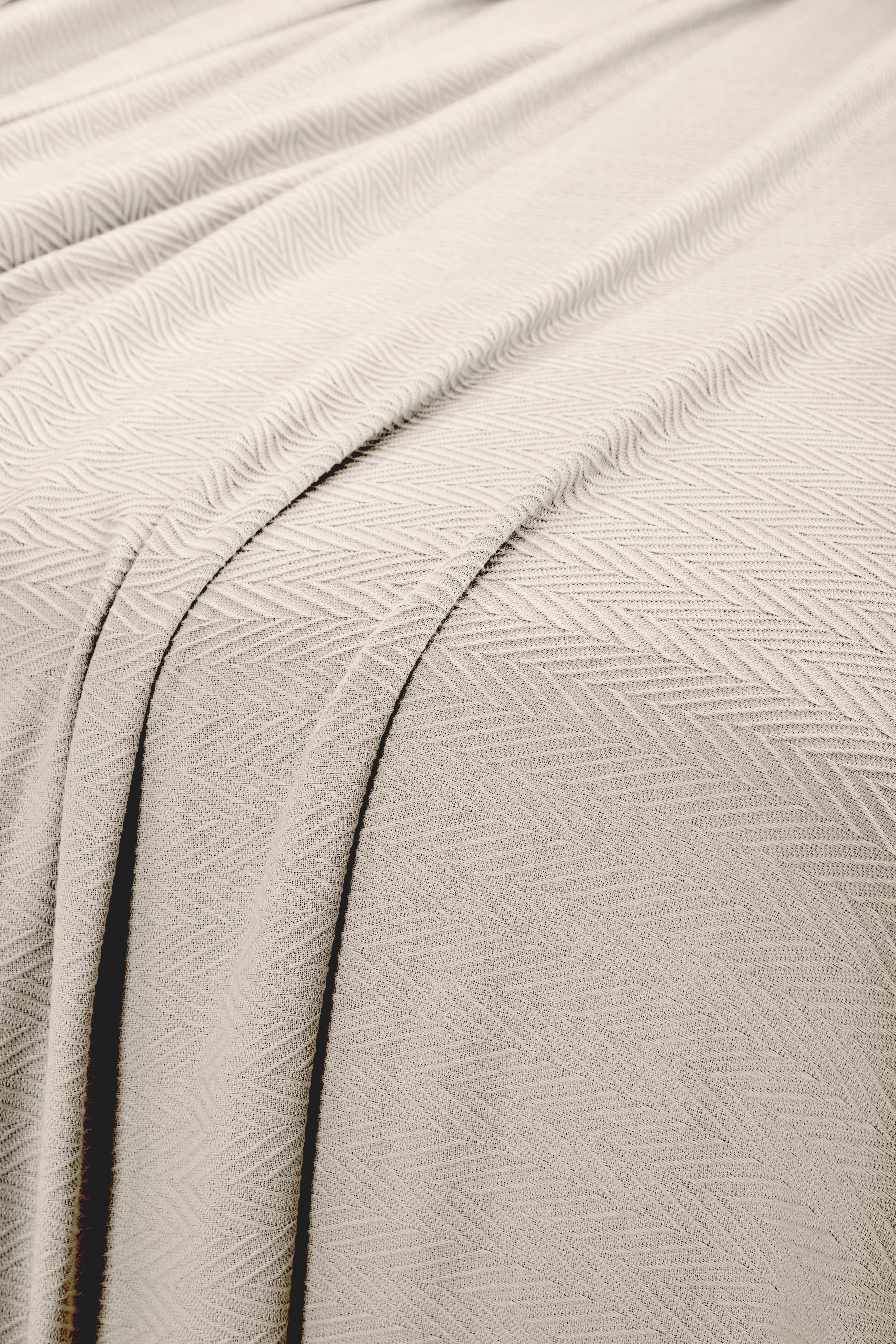 Soft All-Season Chevron Cotton Bed Blanket & Sofa Throw - Cozy Home Decor for Living Room, Bedroom, and Travel