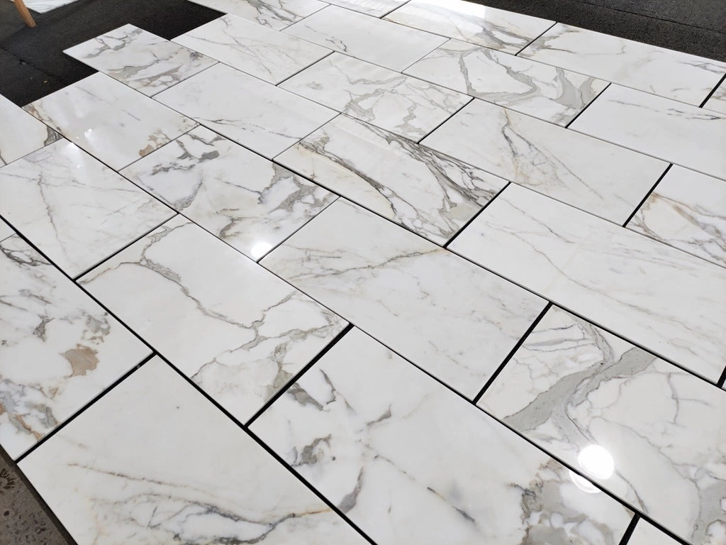 Premium Calacatta Gold Marble Tile 18
