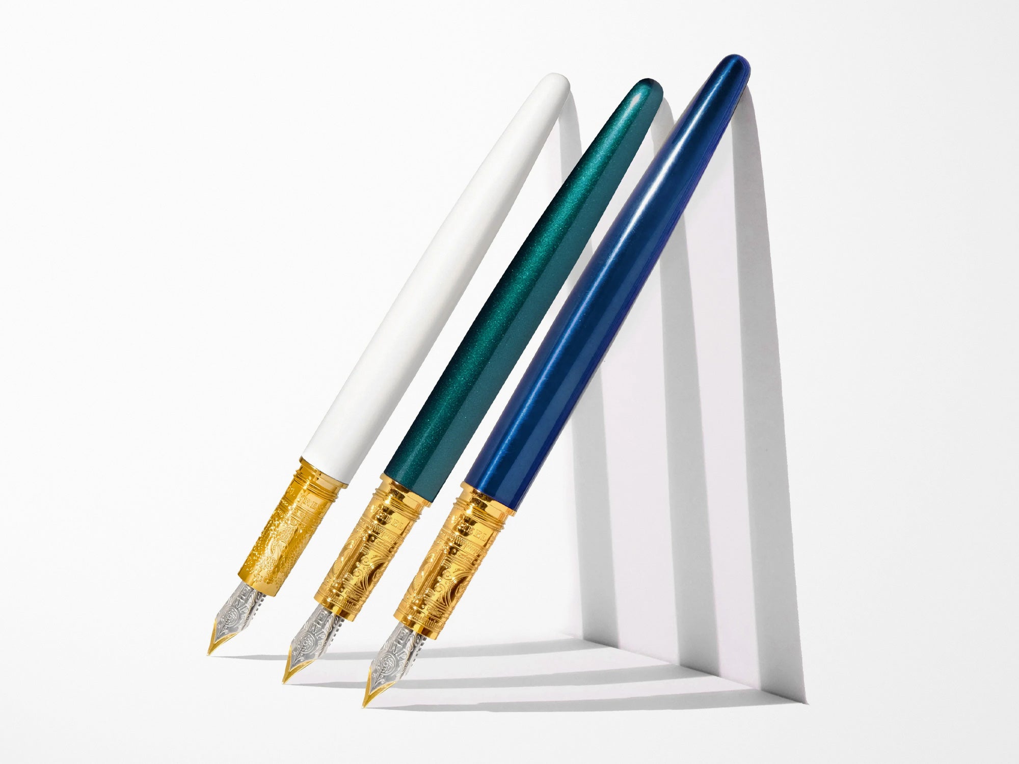 The Bijou Fountain Pen - Premium Printmaker's Teal Ink Calligraphy Pen for Writing, Journaling & Gift Giving | Elegant Office & Home Use Writing Instrument